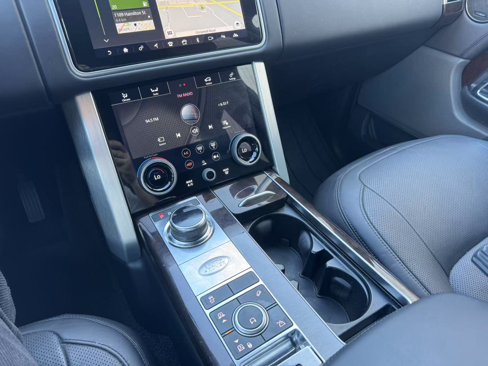 2018 Land Rover Range Rover V8 Supercharged LWB. BC LOCAL VEHICLE., Vancouver, Cash