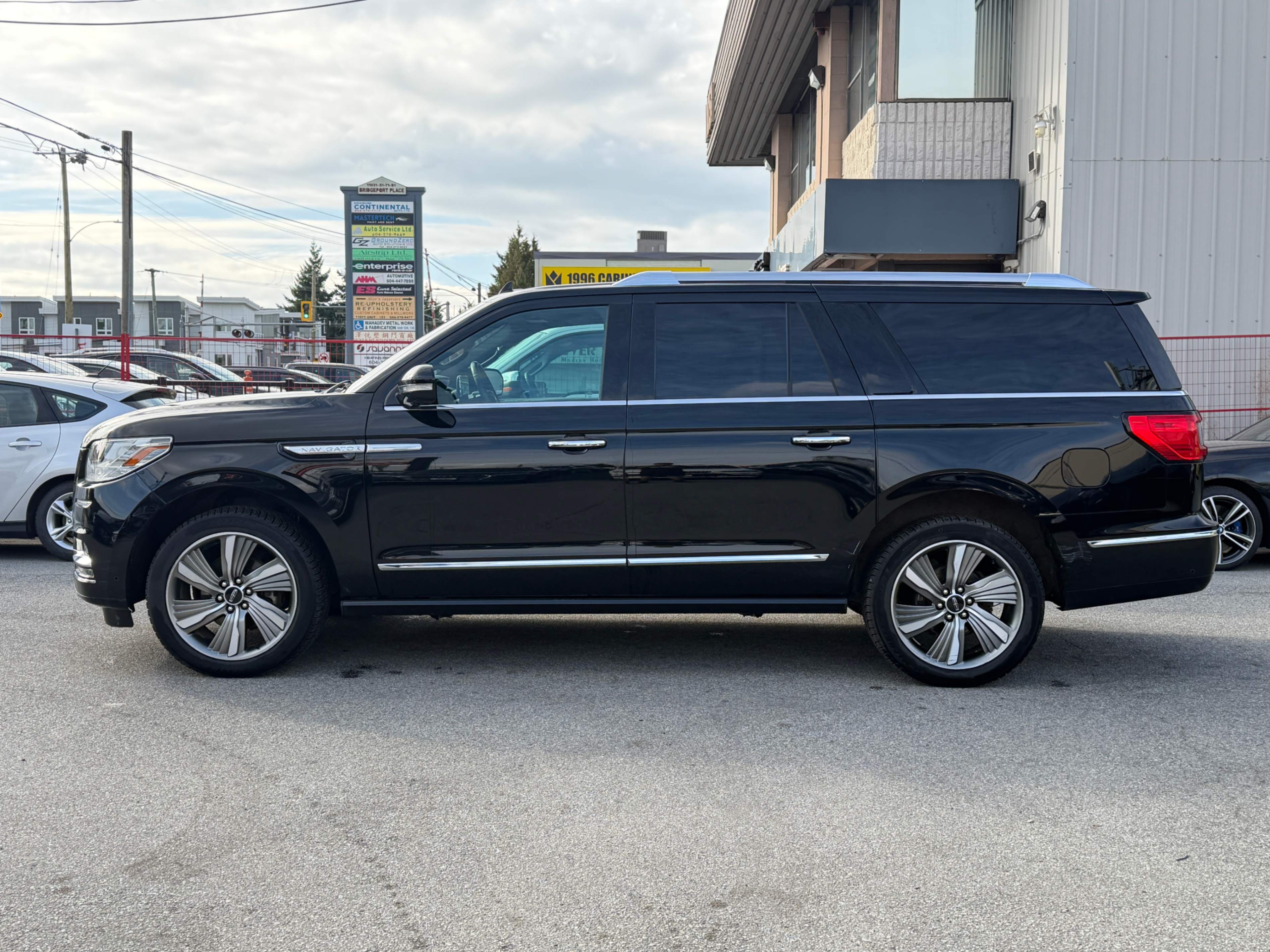 2018 Lincoln Navigator L 4x4 Reserve. NO ACCIDENTS. BC LOCAL VEHICLE., 温哥华, 全款车