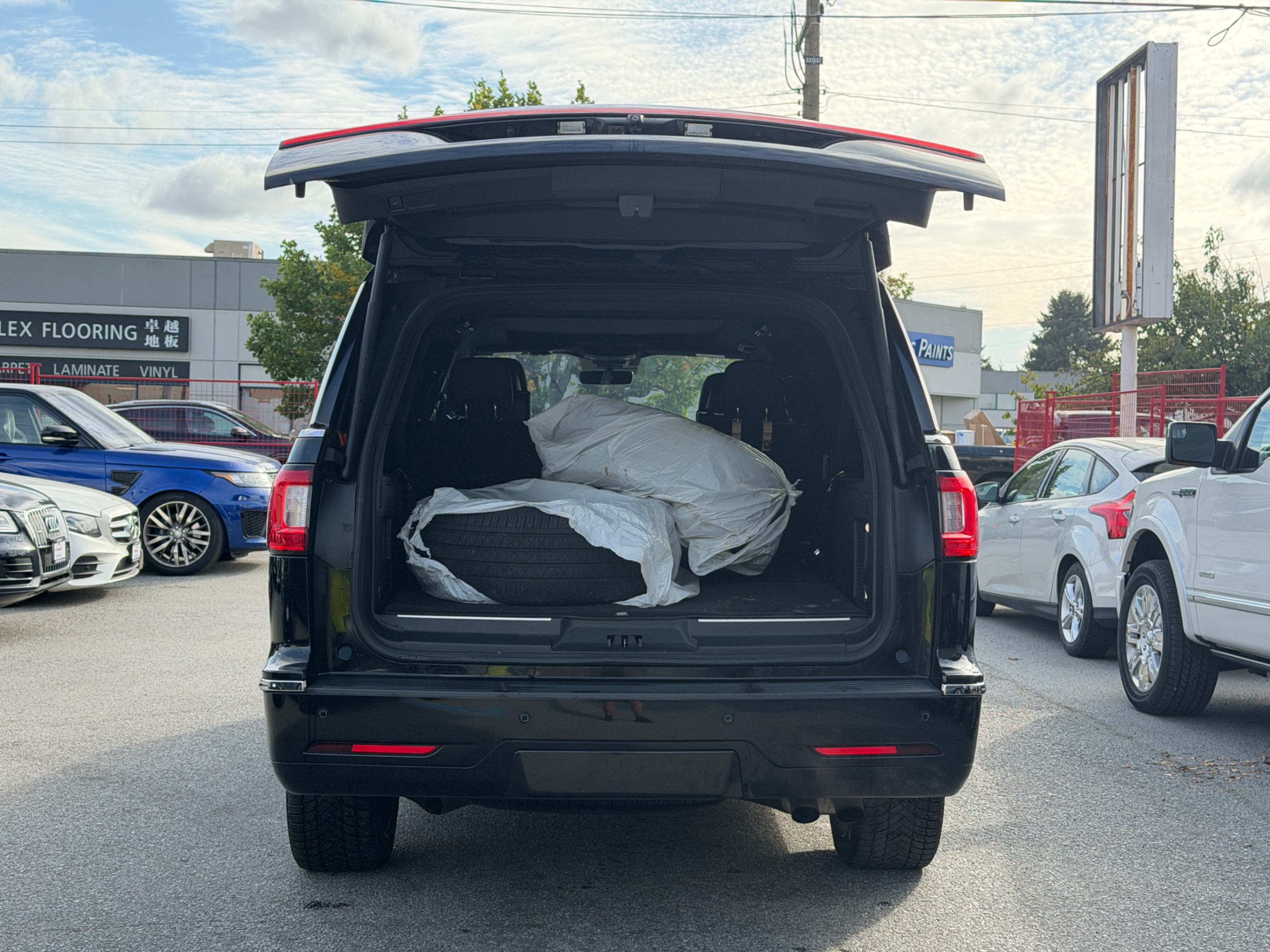 2018 Lincoln Navigator L 4x4 Reserve. NO ACCIDENTS. BC LOCAL VEHICLE., 温哥华, 全款车