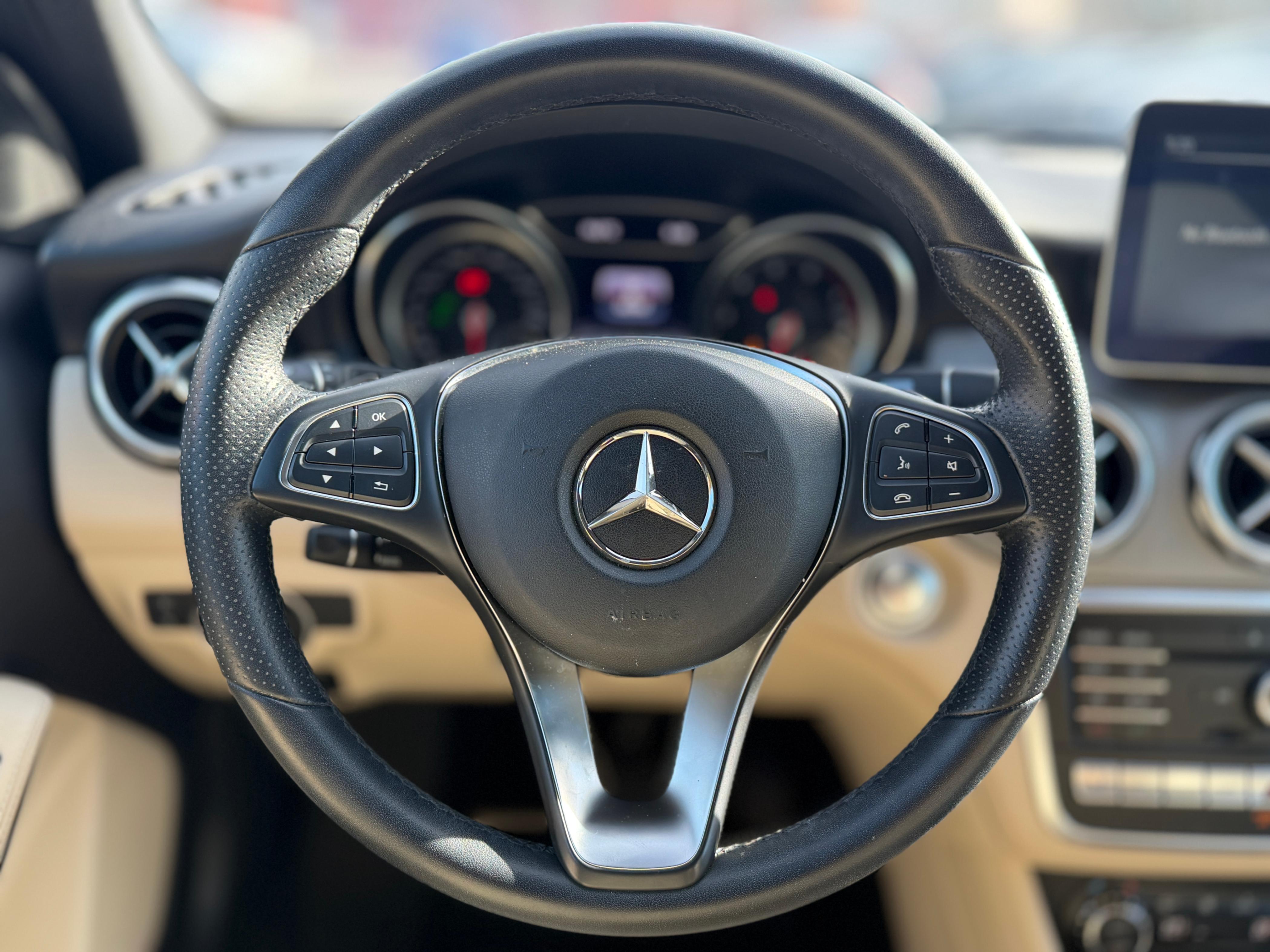 2018 Mercedes-Benz GLA-Class GLA 250 4MATIC. LOCAL BC VEHICLE. LOW ON MILEAGE., 温哥华, 全款车