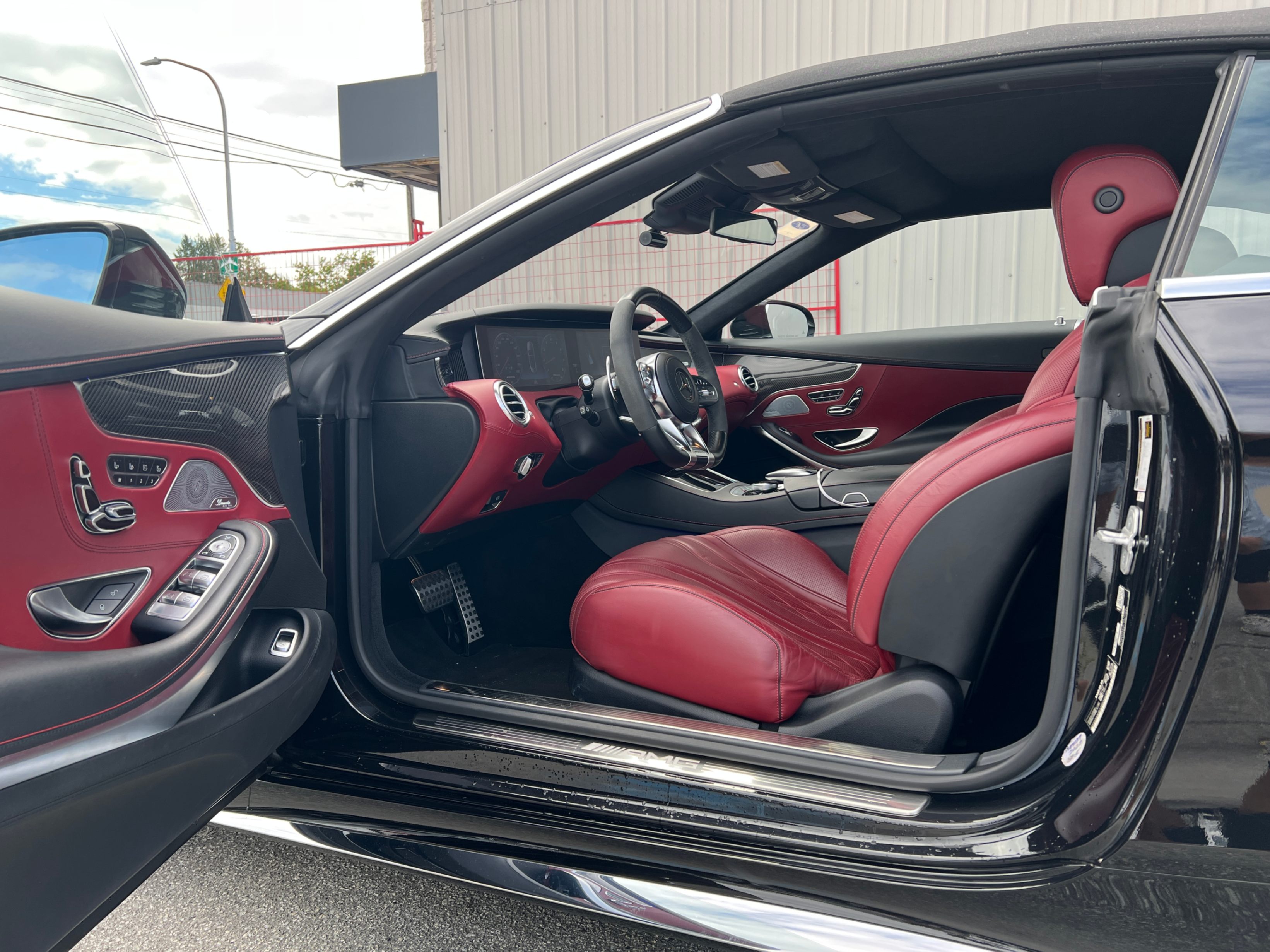 2018 Mercedes-Benz S-Class AMG S 63 4MATIC Cabriolet. NO ACCIDENTS. BC LOCAL VEHICLE., Vancouver, Cash