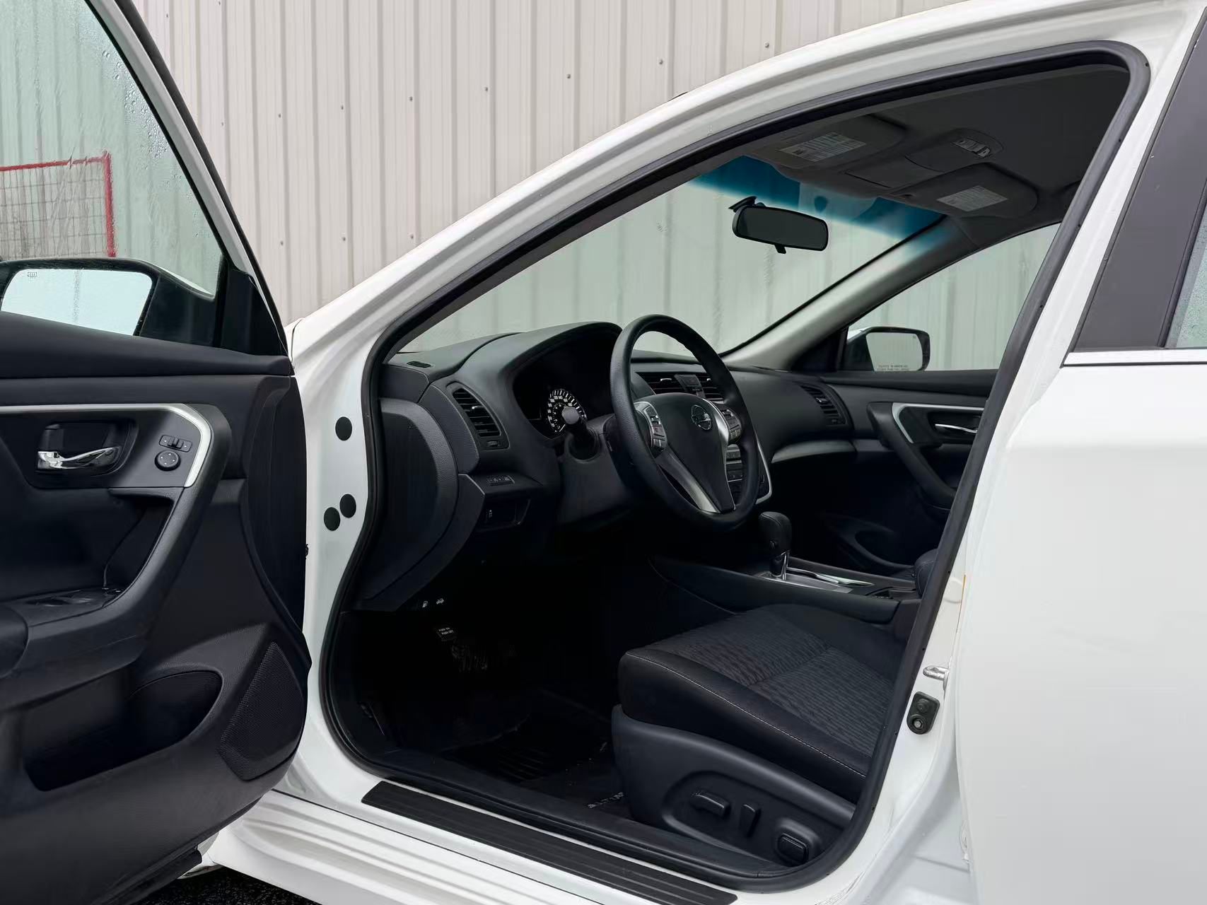 2018 Nissan Altima 2.5 SV. LOW MILEAGE., Vancouver, Cash