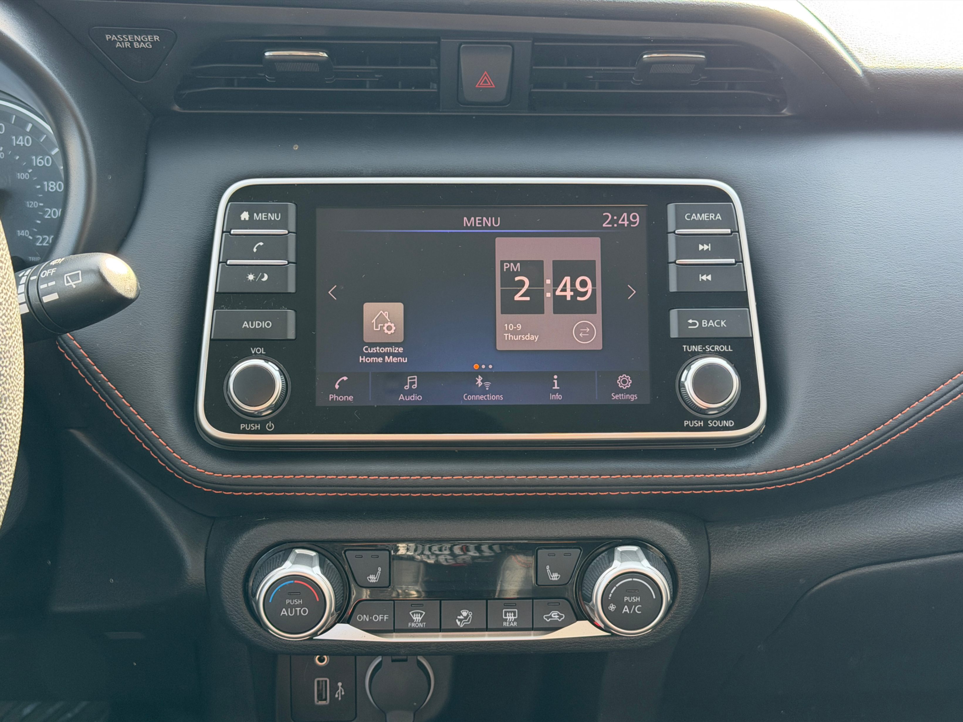 2018 Nissan Kicks SL. BC LOCAL VEHICLE. REBUILT TITLE*, Vancouver, Cash