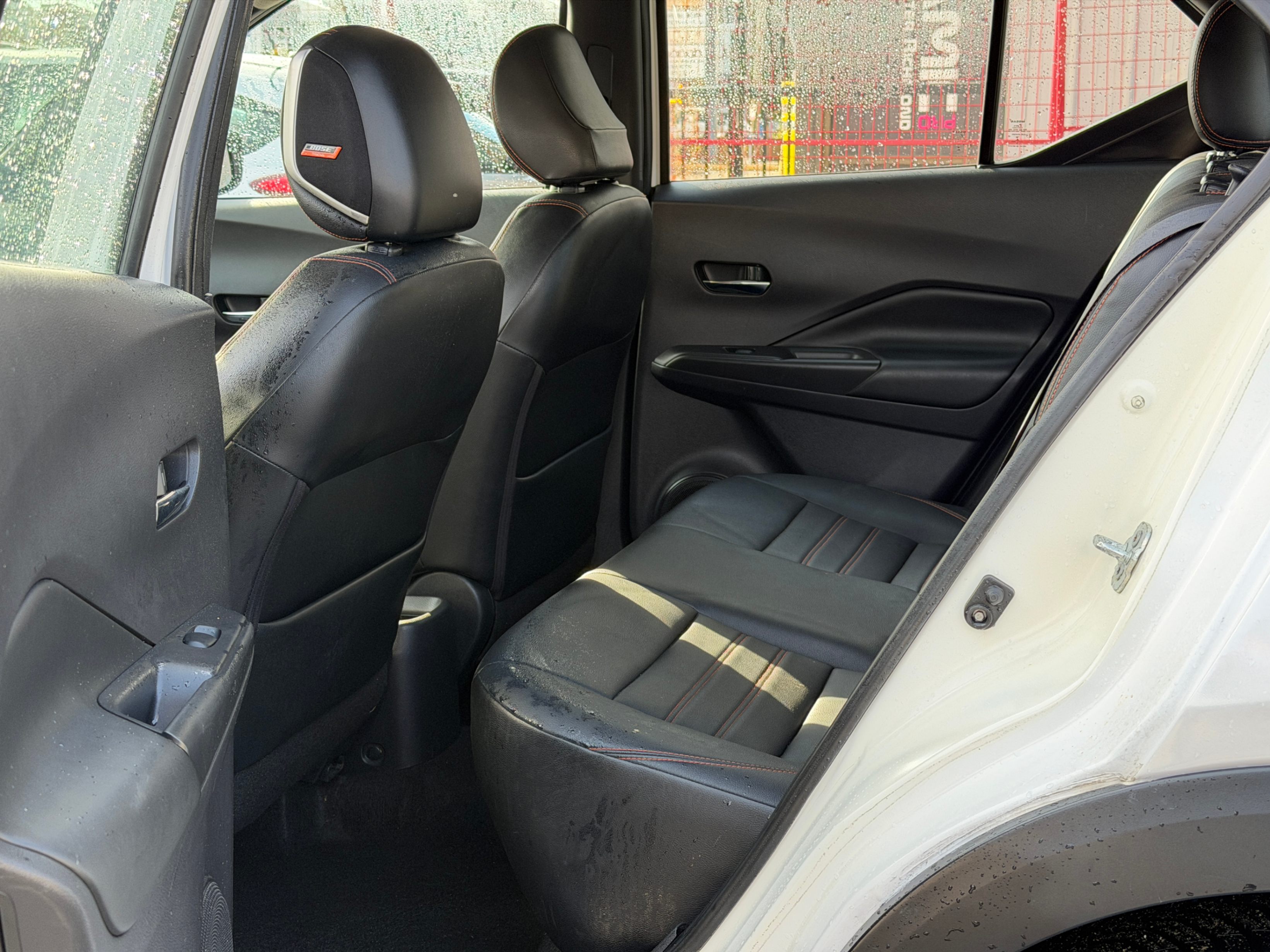 2018 Nissan Kicks SL. BC LOCAL VEHICLE. REBUILT TITLE*, Vancouver, Cash