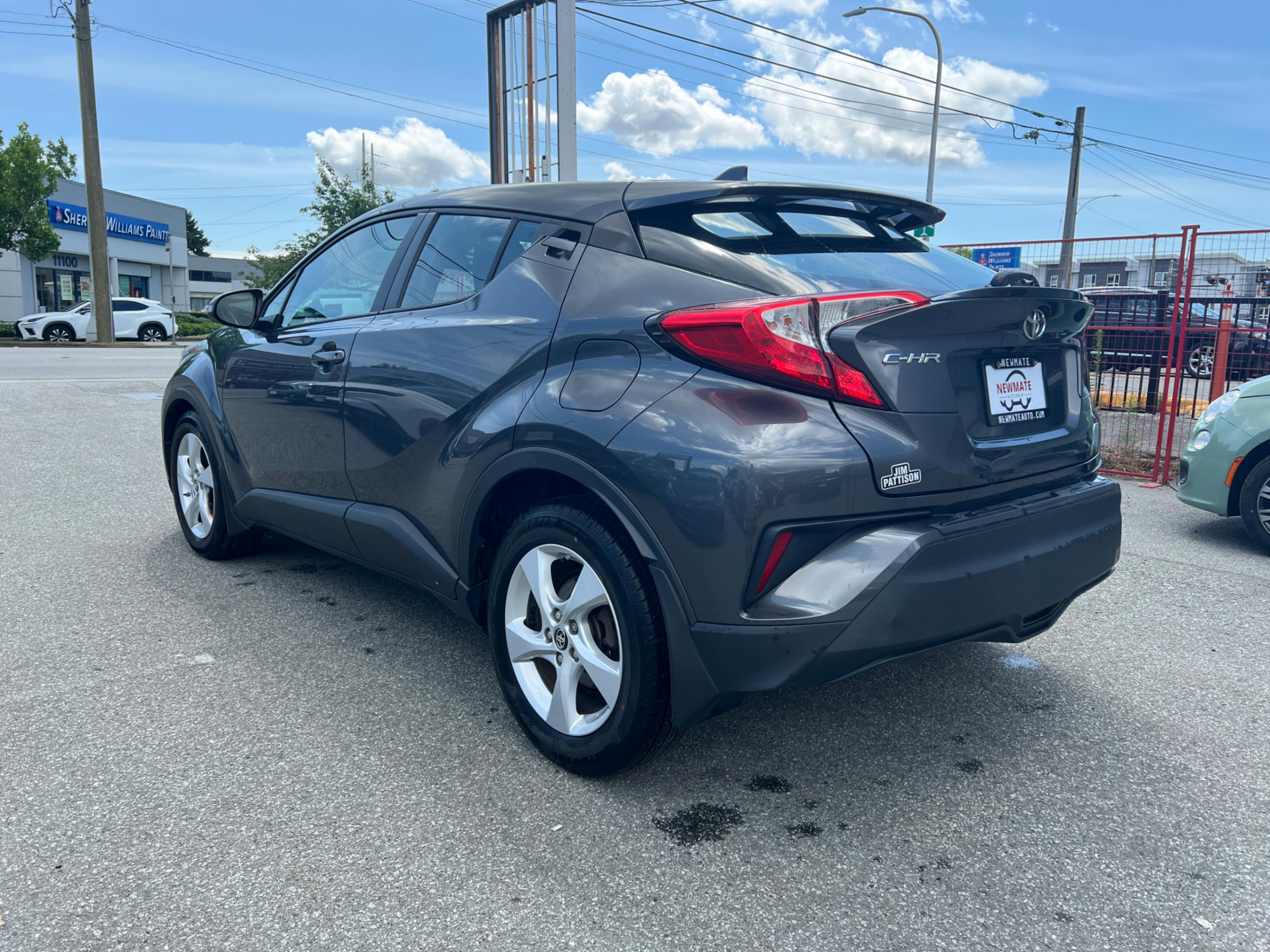 2018 Toyota C-HR FWD XLE, Vancouver, Cash