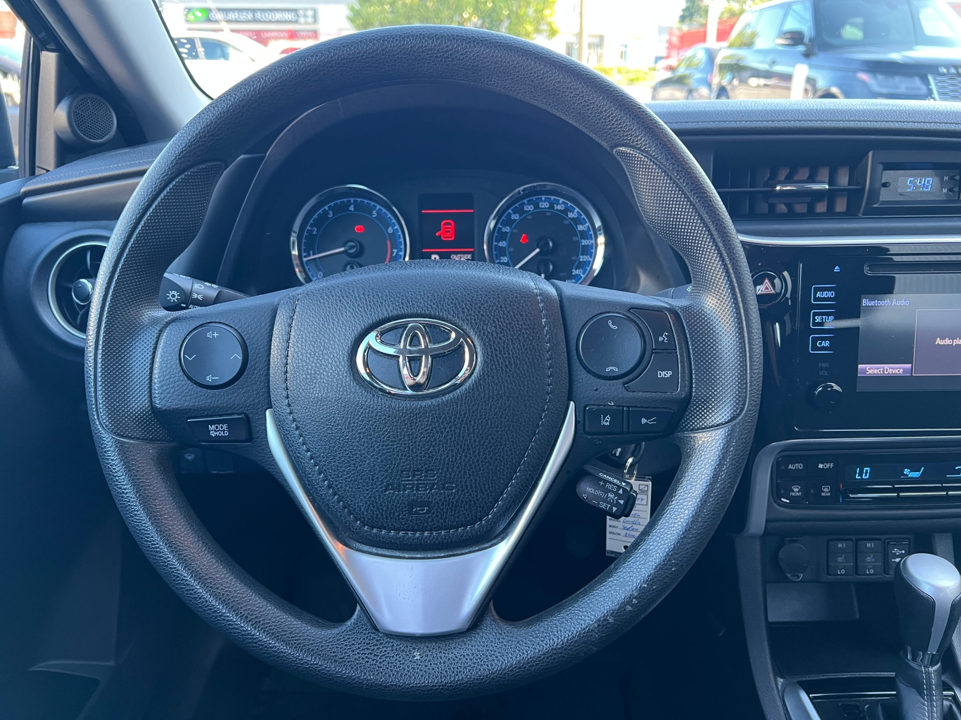 2018 Toyota Corolla LE. BC LOCAL VEHICLE., Vancouver, Cash