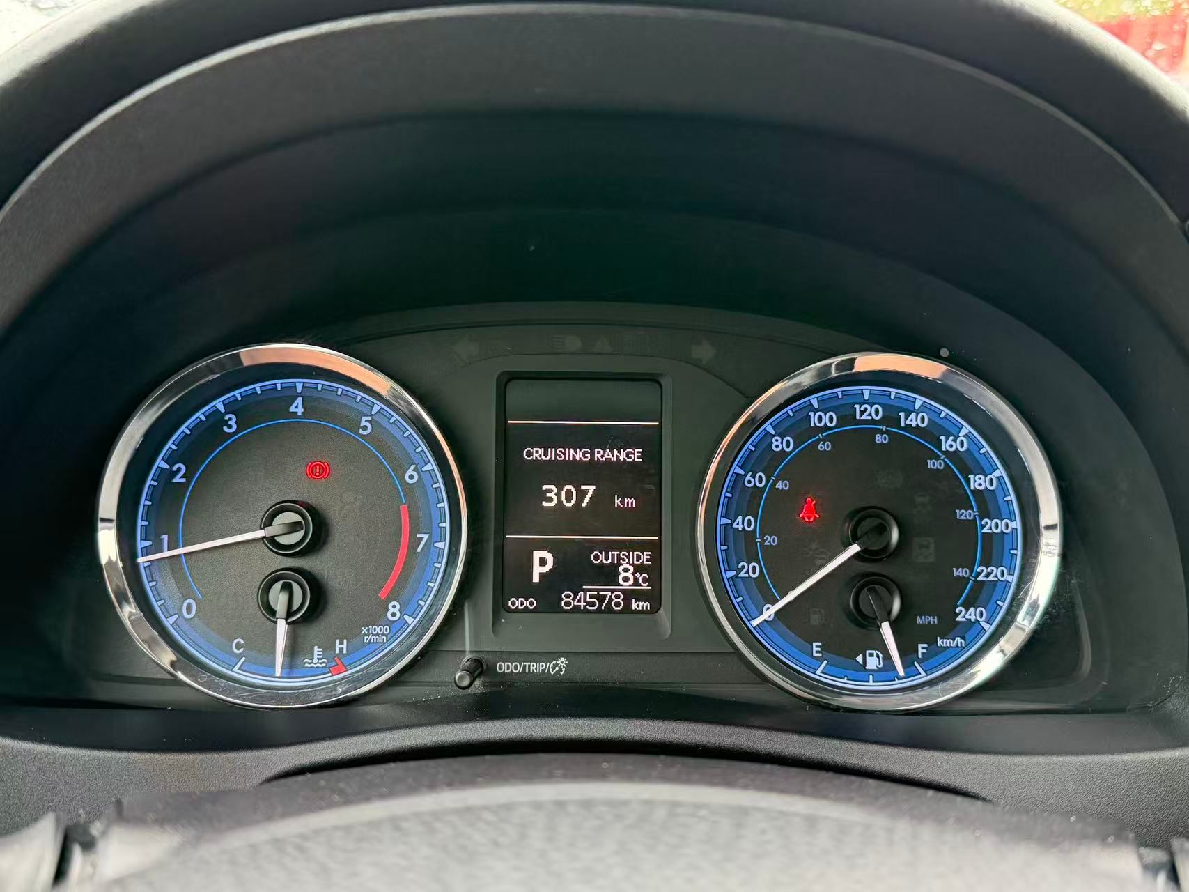 2018 Toyota Corolla LE. LOCAL BC VEHICLE., Vancouver, Cash