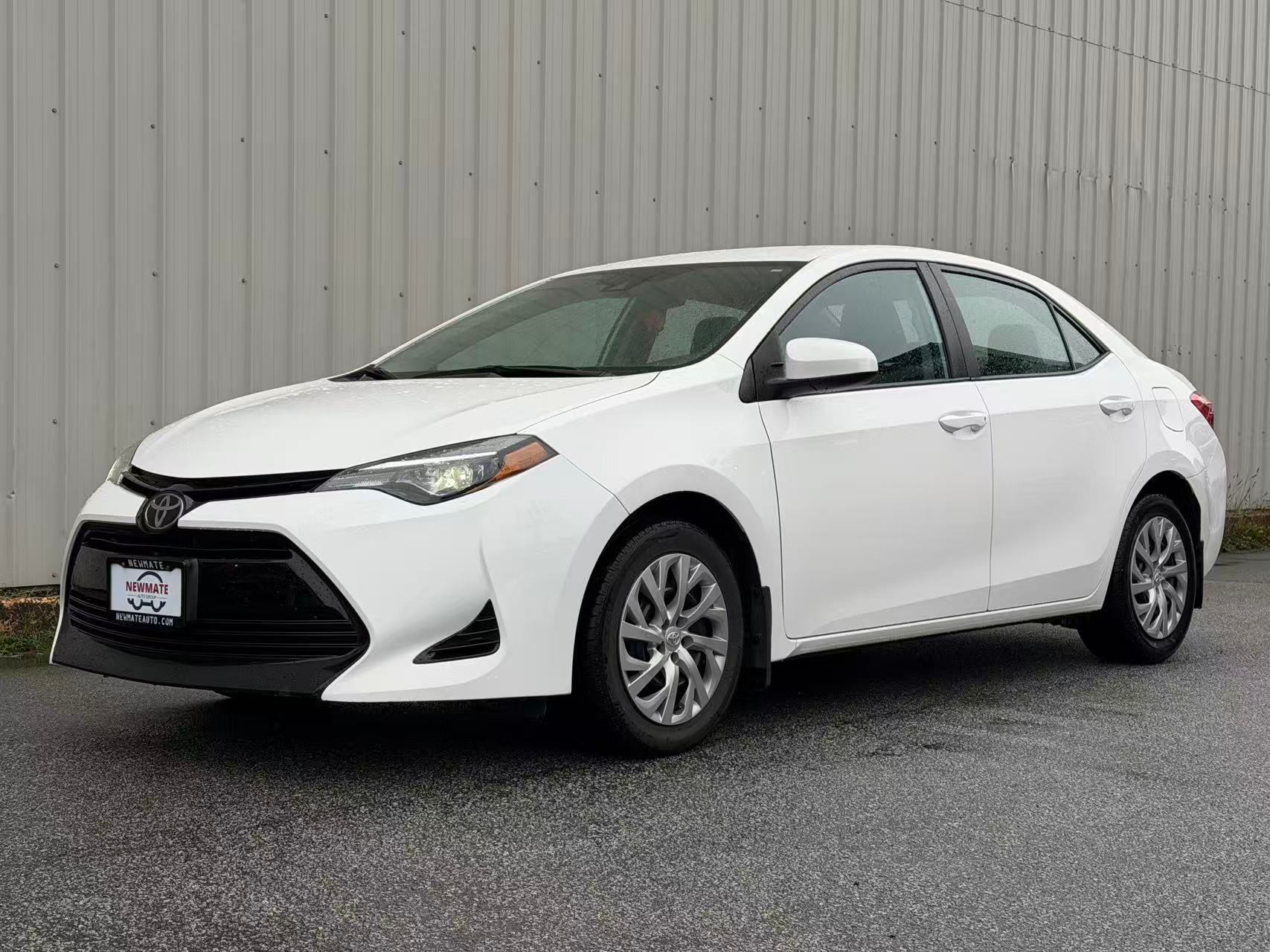 2018 Toyota Corolla LE. LOCAL BC VEHICLE., Vancouver, Cash