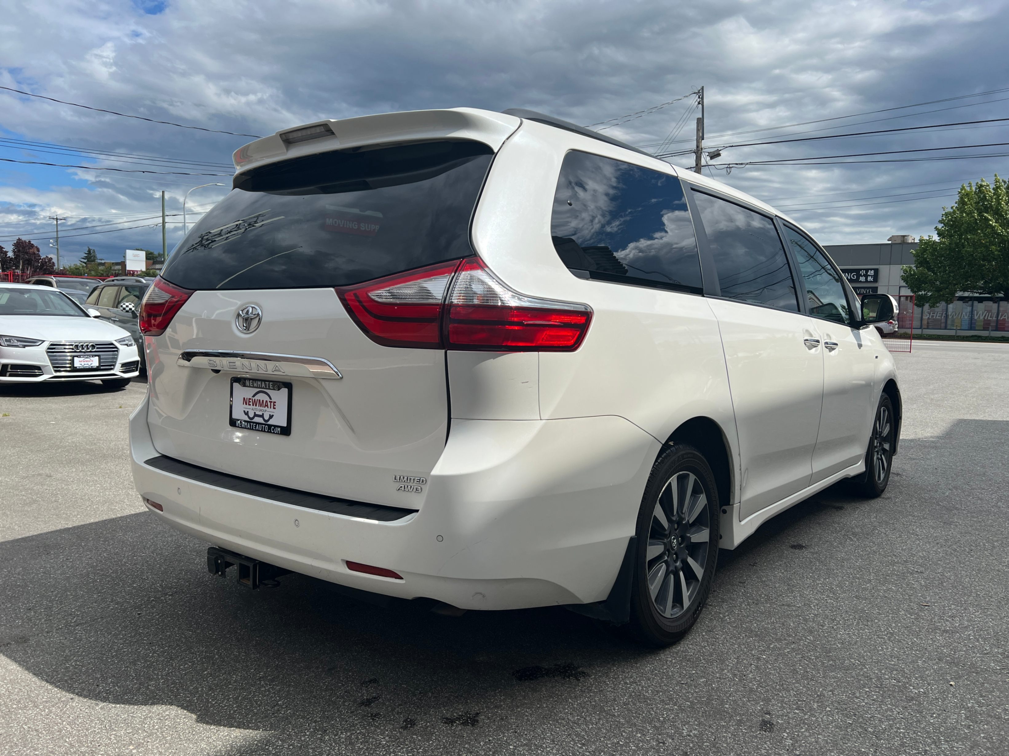 2018 Toyota Sienna LIMITED 7-Passenger AWD. FULLY LOADED. BC LOCAL VEHICLE., Vancouver, Cash