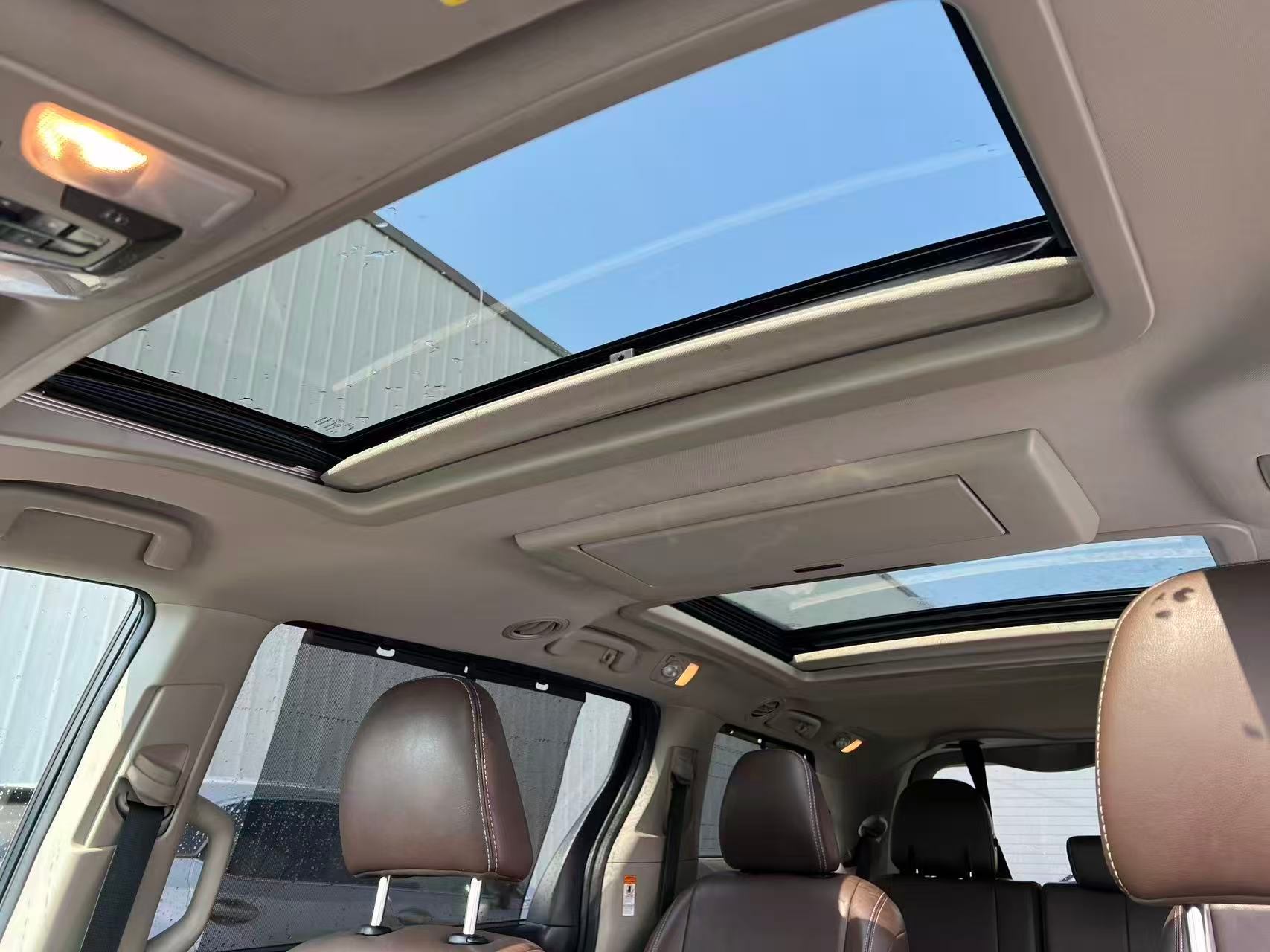 2018 Toyota Sienna XLE 7-Passenger AWD, 温哥华, 全款车