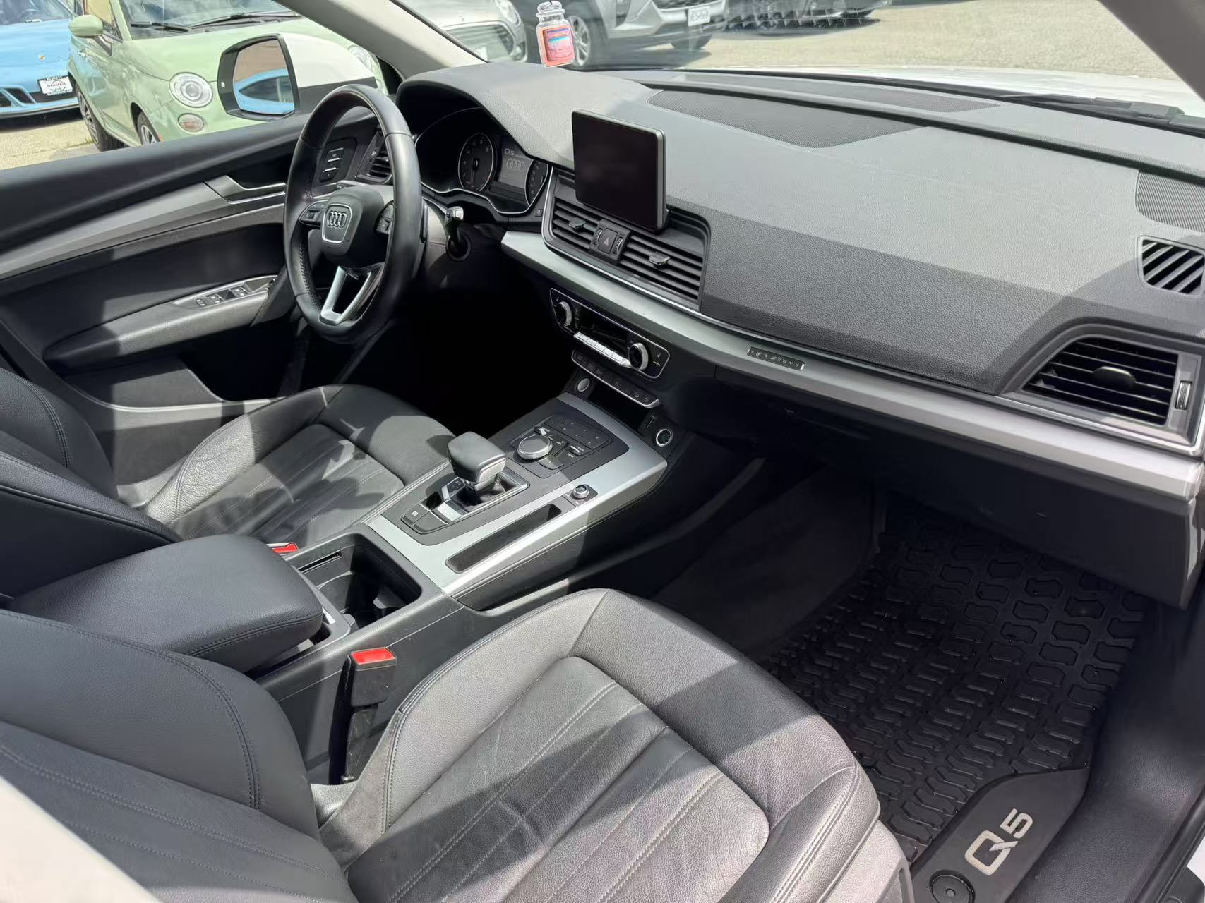 2019 Audi Q5 45 TFSI quattro. BC LOCAL VEHICLE. FULL SERVICED., Vancouver, Cash