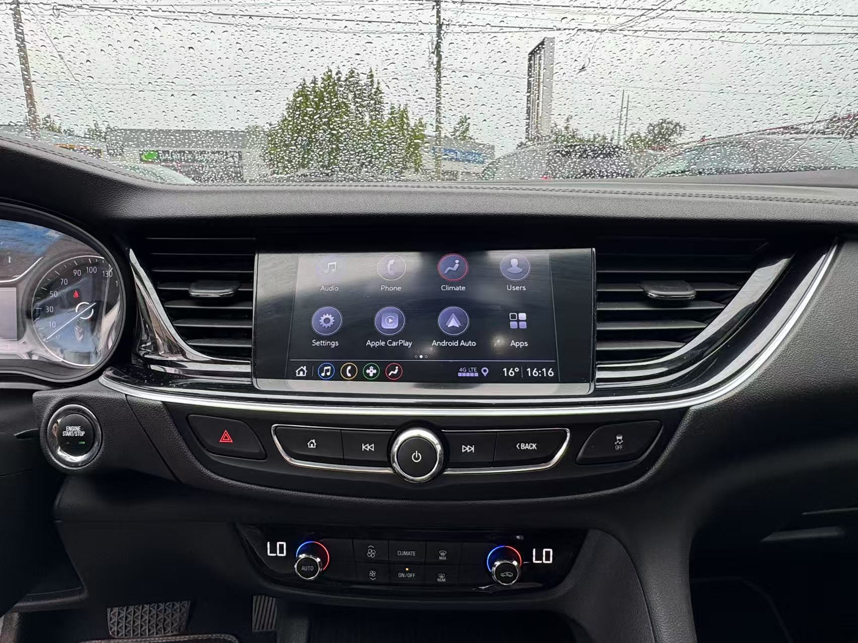 2019 Buick Regal Sportback 4dr Sdn Preferred II. NO ACCIDENTS. FULL SERVICED., Vancouver, Cash