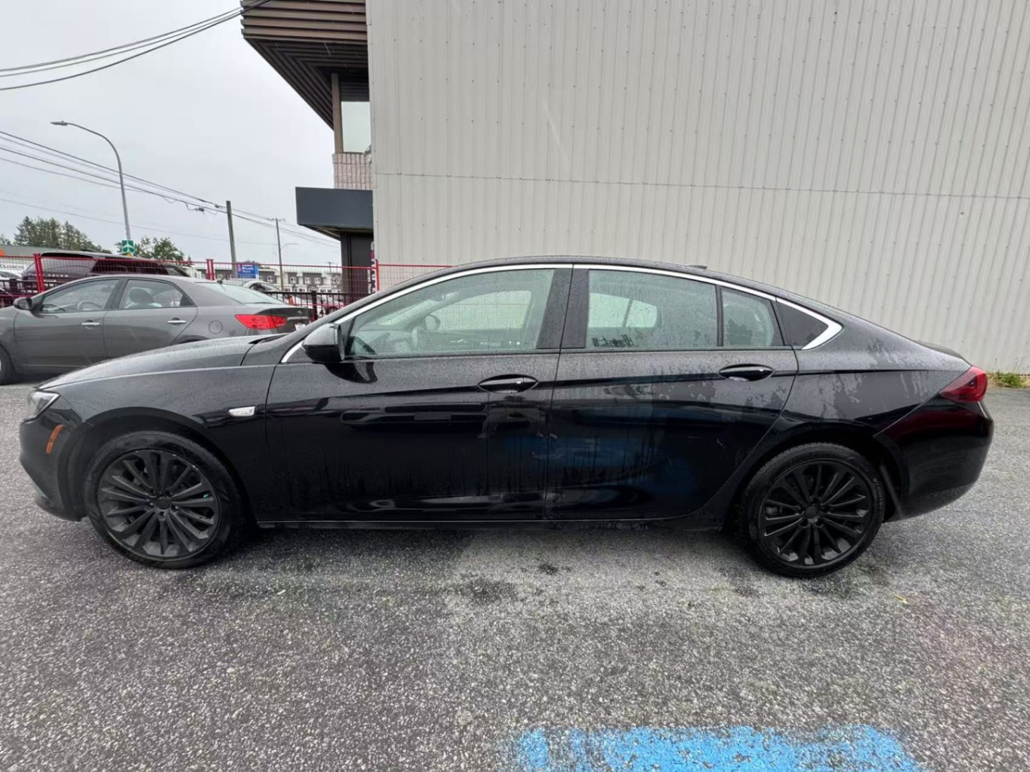 2019 Buick Regal Sportback 4dr Sdn Preferred II. NO ACCIDENTS. FULL SERVICED., Vancouver, Cash