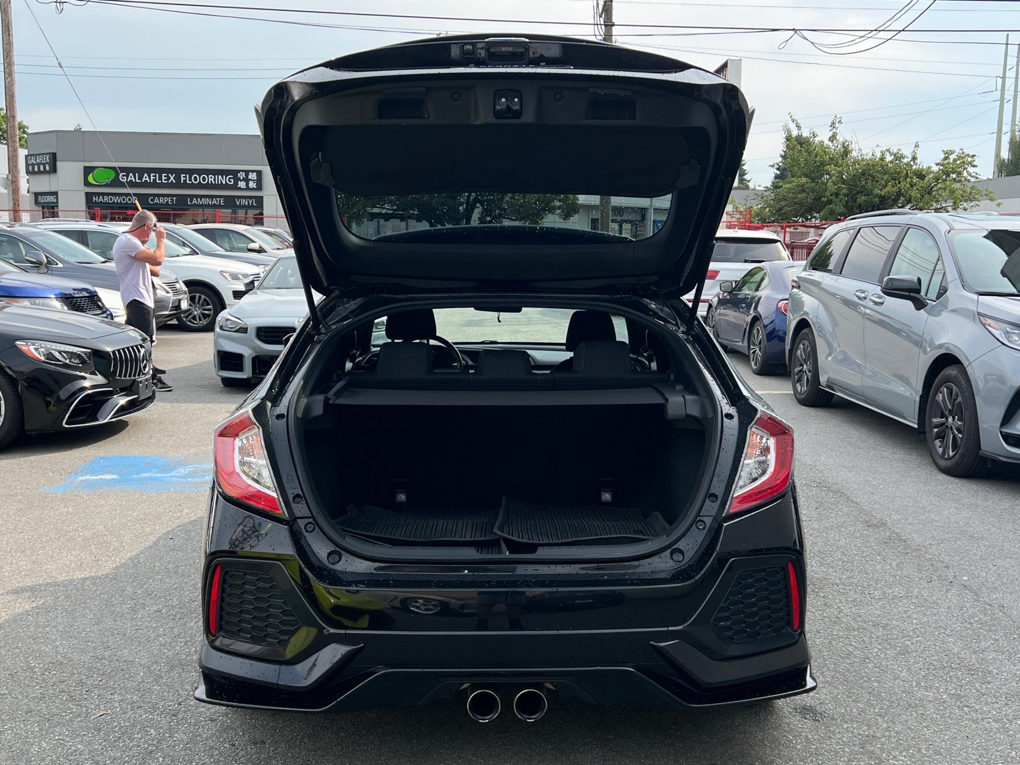 2019 Honda Civic Sport Hatchback. BC LOCAL VEHICLE. REBUILT TITLE*, Vancouver, Cash