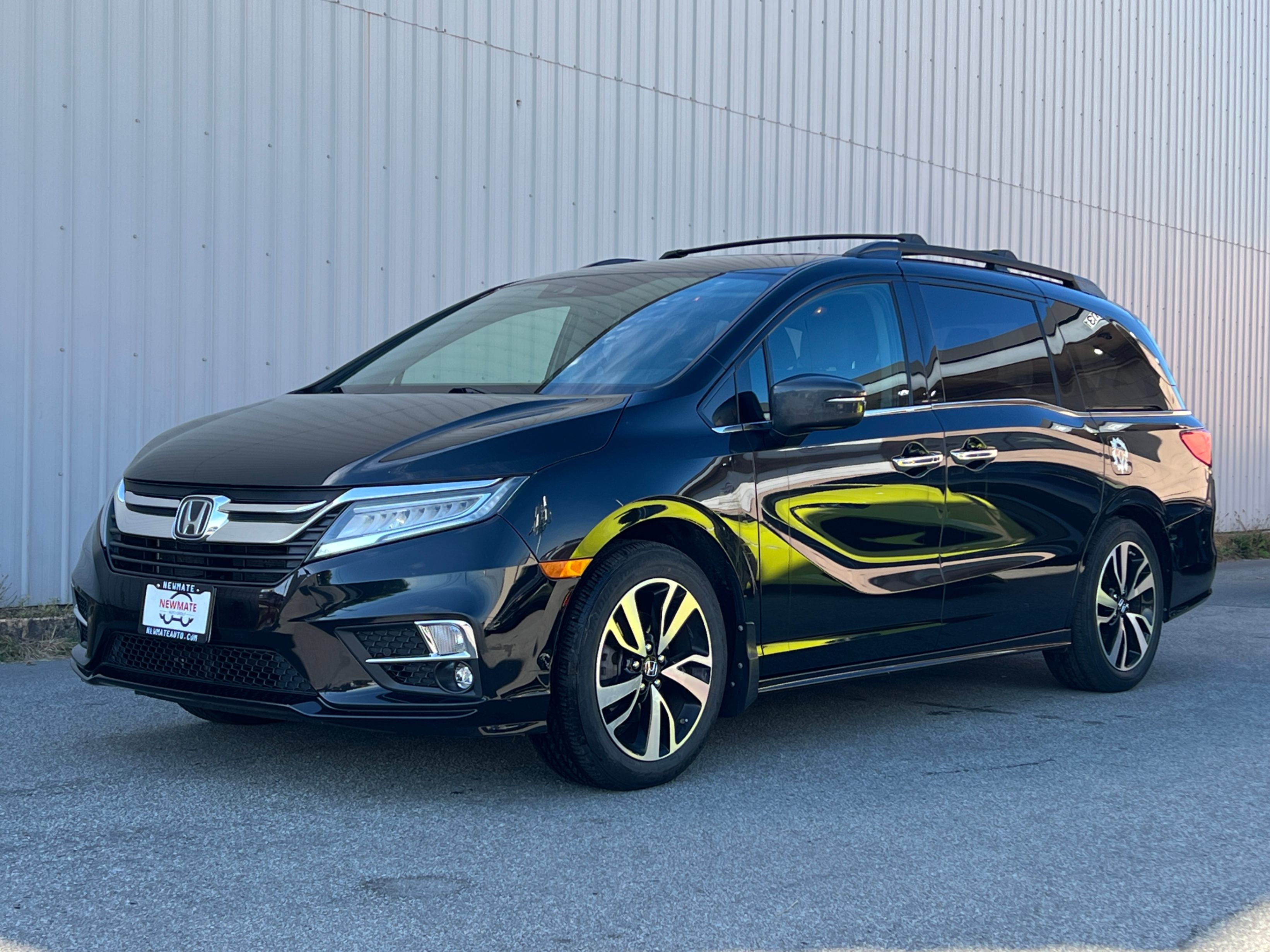 2019 Honda Odyssey Touring Auto. NO ACCIDENTS., Vancouver, Cash