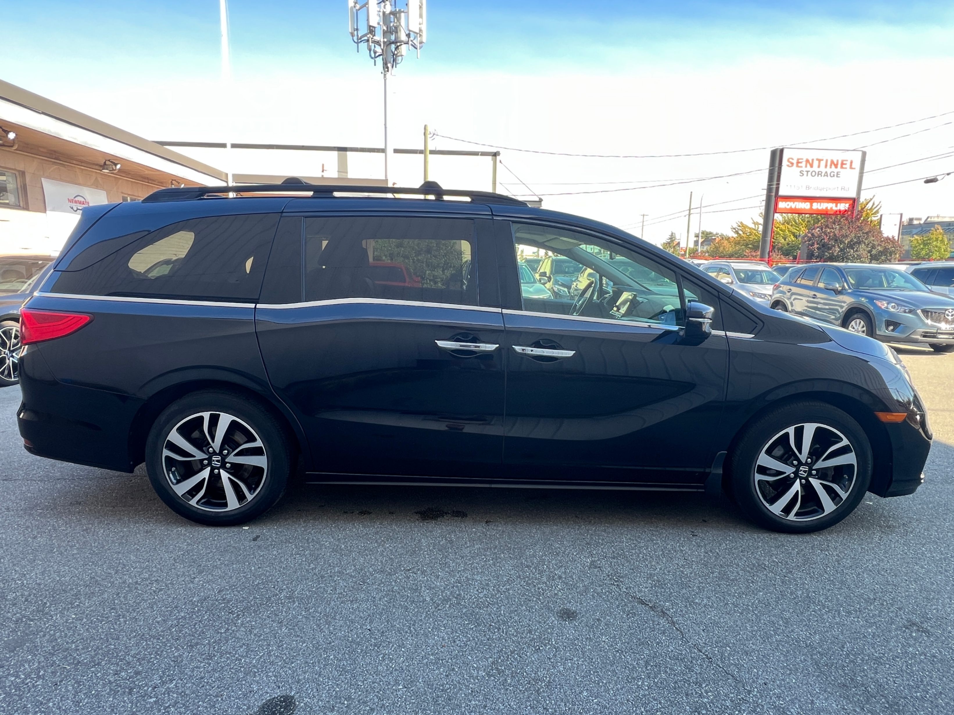 2019 Honda Odyssey Touring Auto. NO ACCIDENTS., Vancouver, Cash