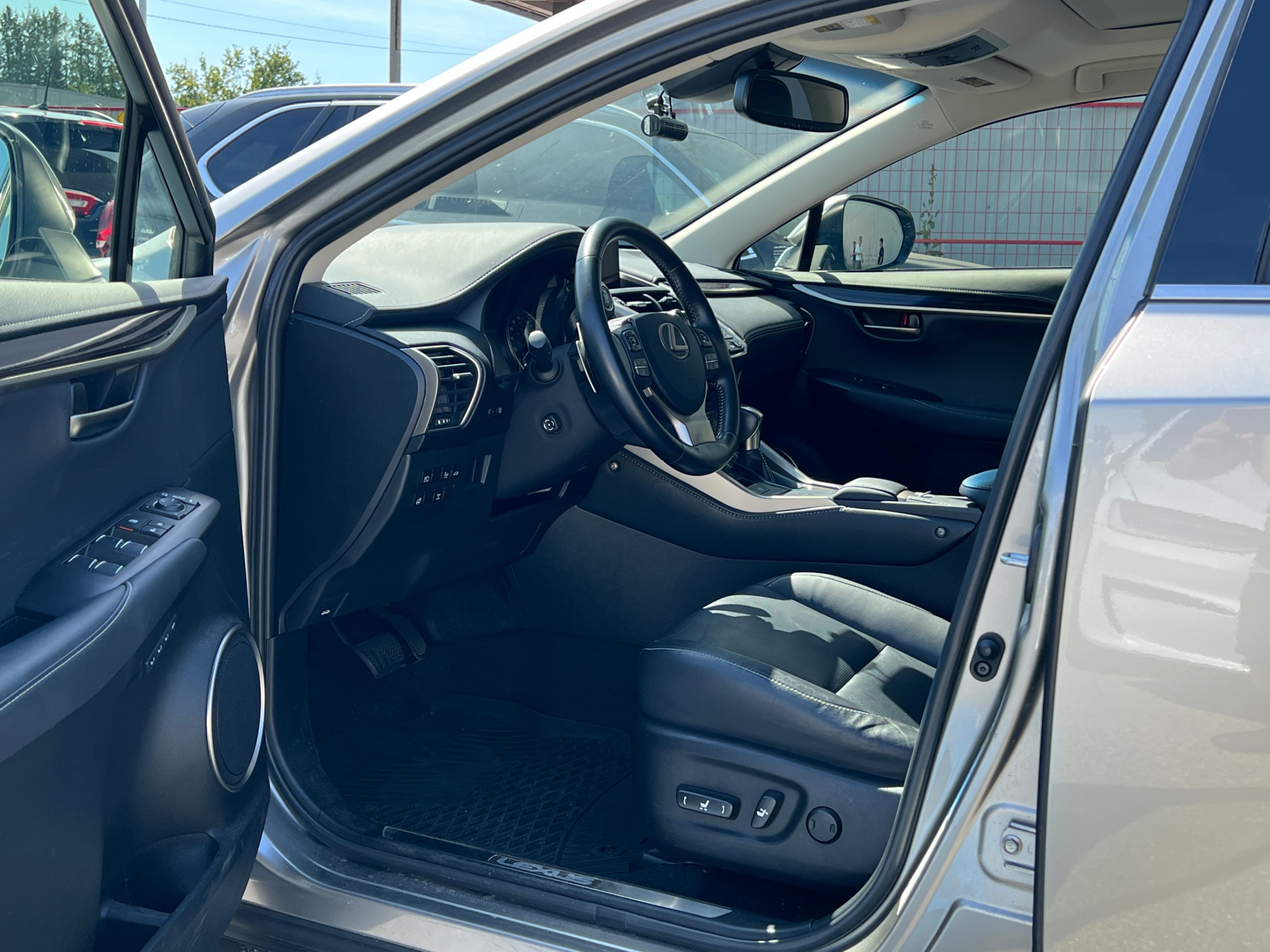 2019 Lexus NX NX 300 Auto. LUXURY PACKAGE. BC LOCAL VEHICLE., 温哥华, 全款车