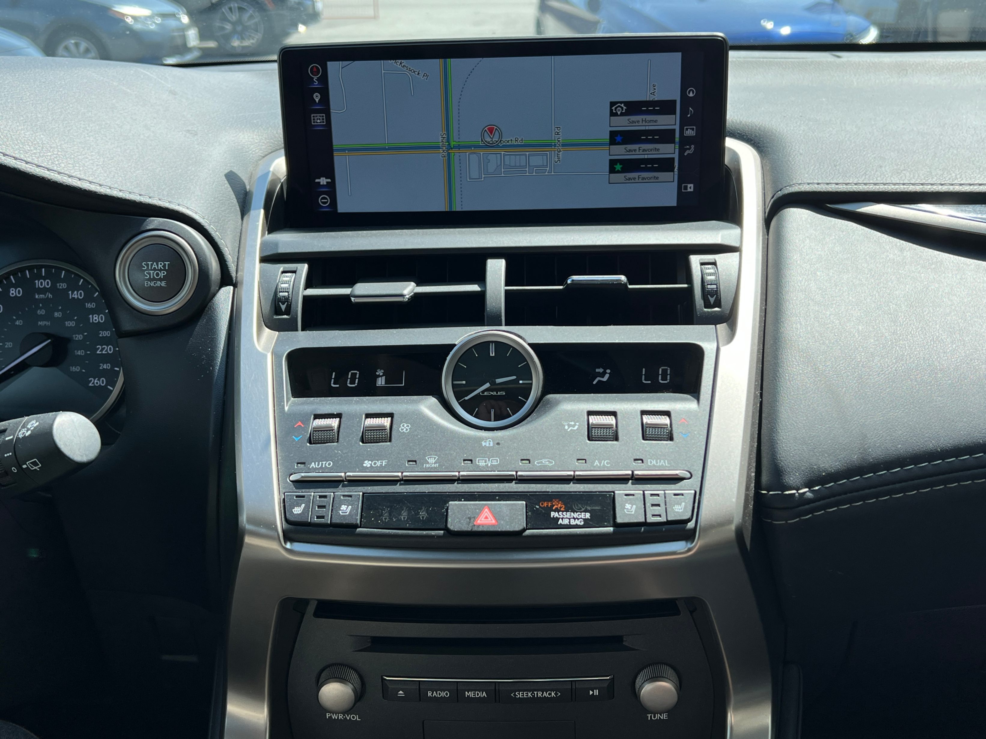 2019 Lexus NX NX 300 Auto. LUXURY PACKAGE. BC LOCAL VEHICLE., 温哥华, 全款车
