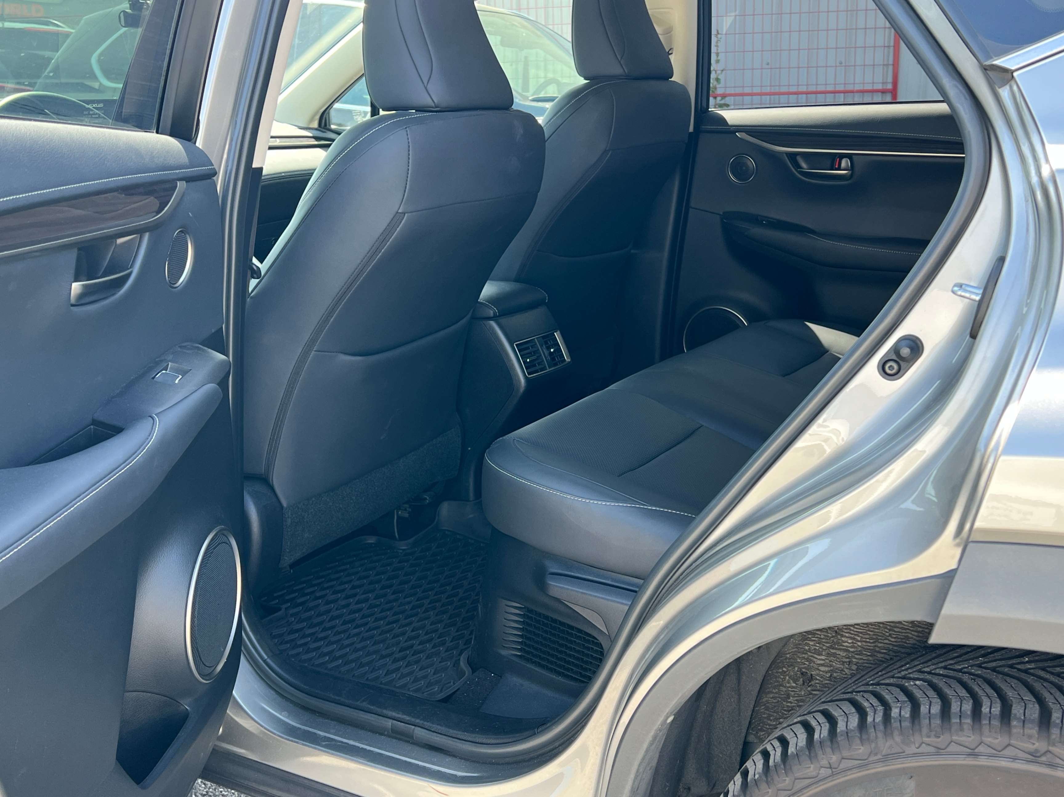 2019 Lexus NX NX 300 Auto. LUXURY PACKAGE. BC LOCAL VEHICLE., 温哥华, 全款车