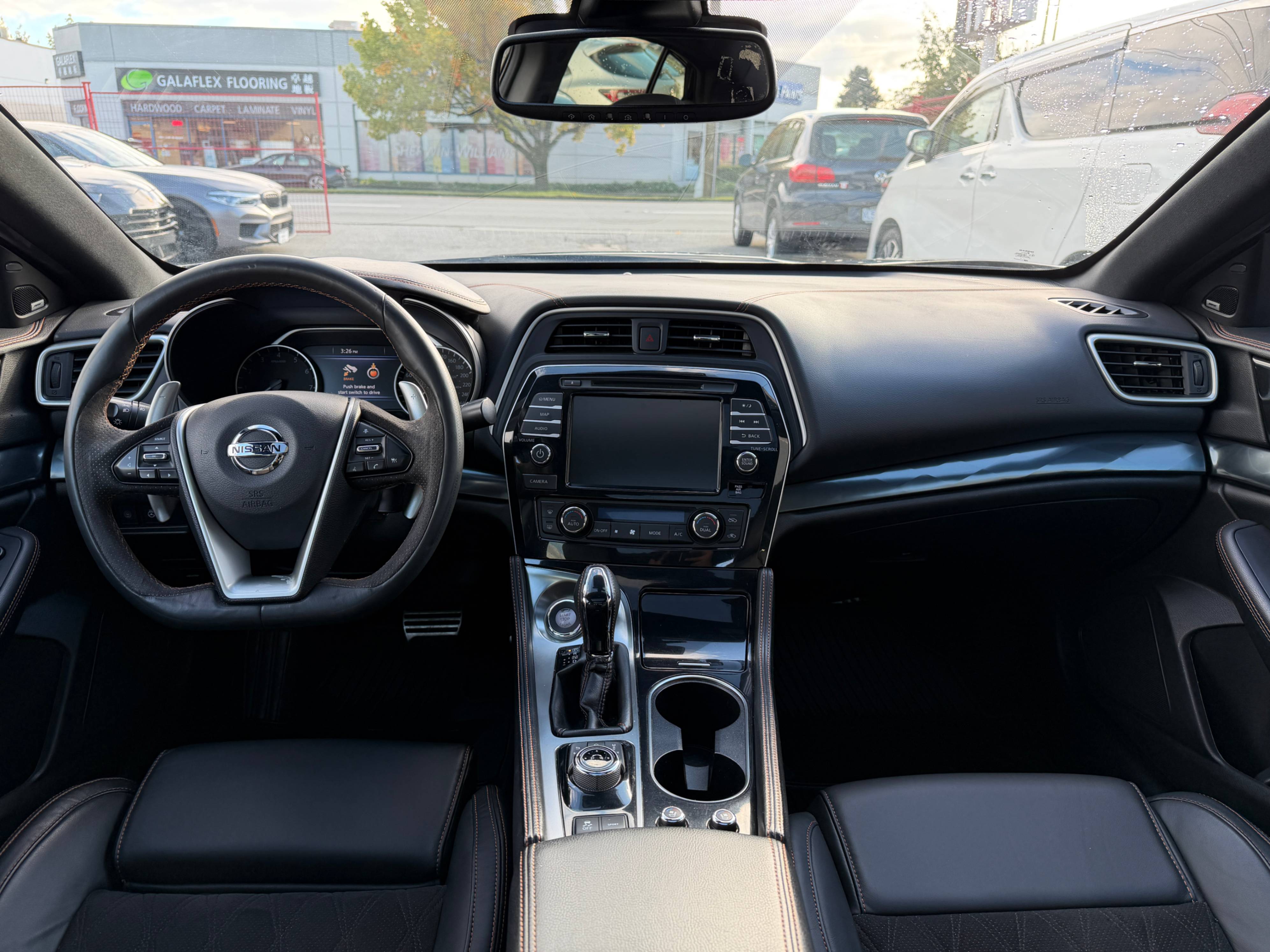 2019 Nissan Maxima SR. ONE OWNER. NO ACCIDENTS. BC LOCAL VEHICLE., Vancouver, Cash
