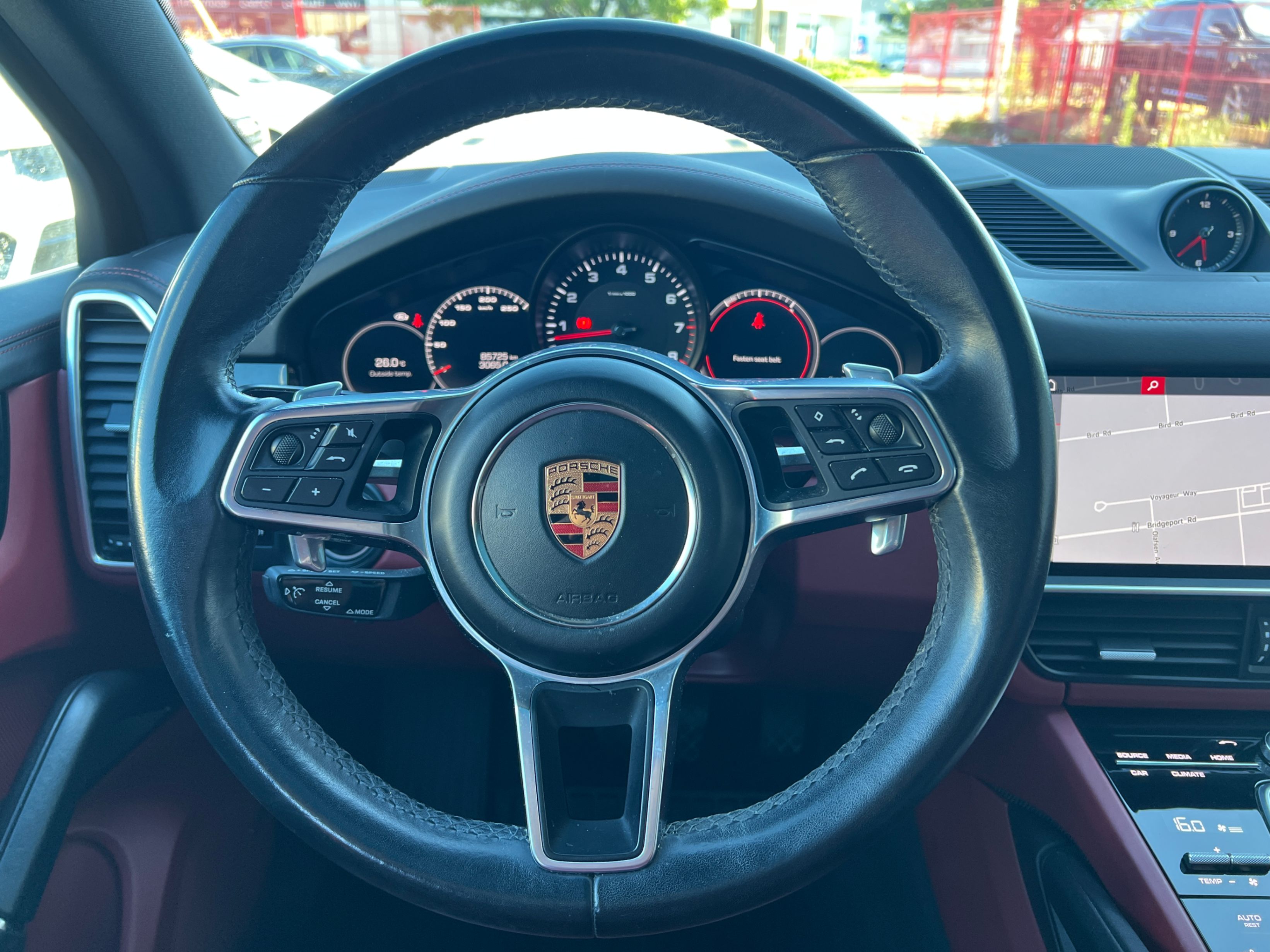 2019 Porsche Cayenne AWD. BC LOCAL VEHICLE., Vancouver, Cash