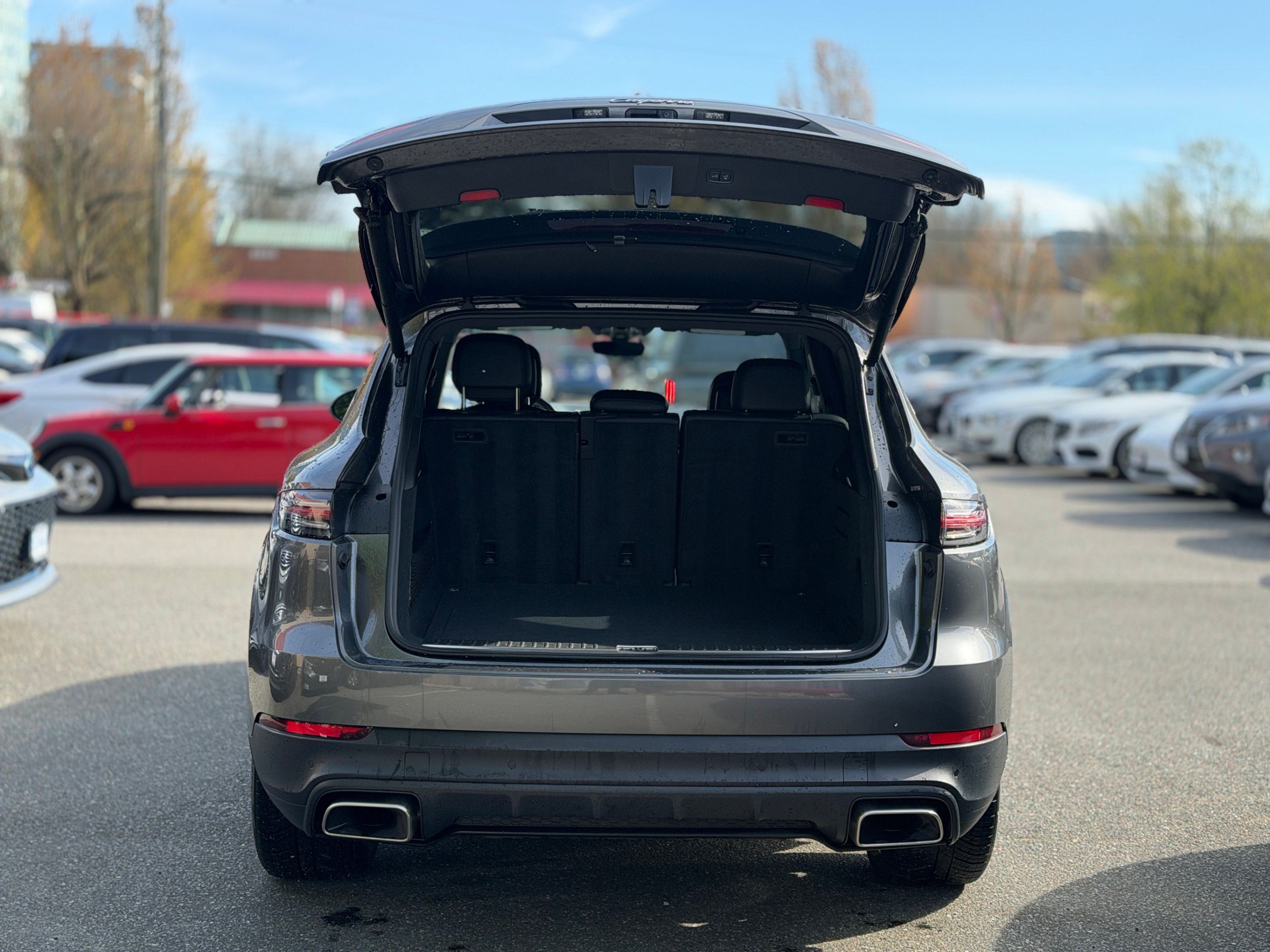 2019 Porsche Cayenne LOCAL BC VEHICLE., 温哥华, 全款车