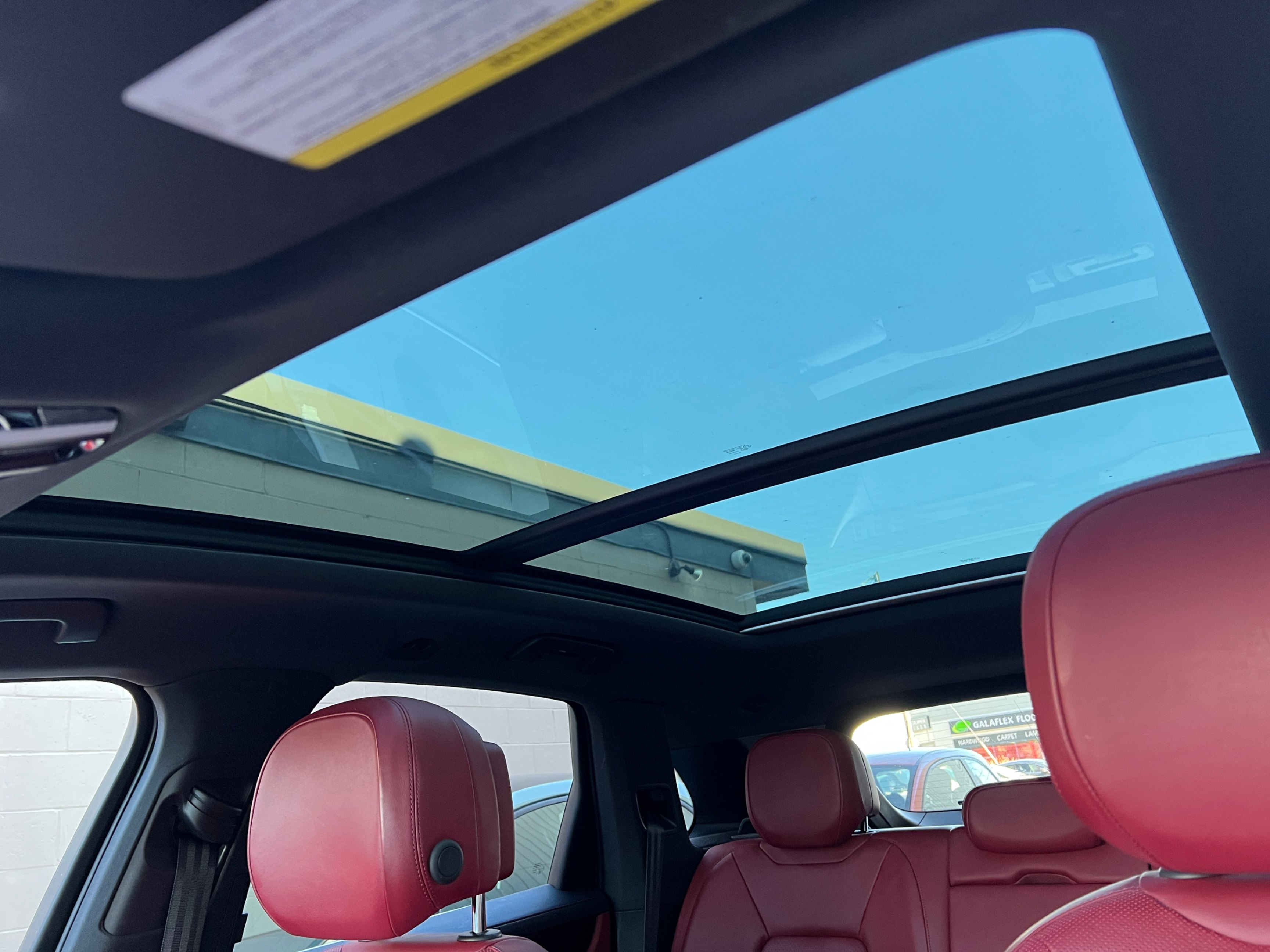 2019 Porsche Cayenne AWD. BC LOCAL VEHICLE., Vancouver, Cash