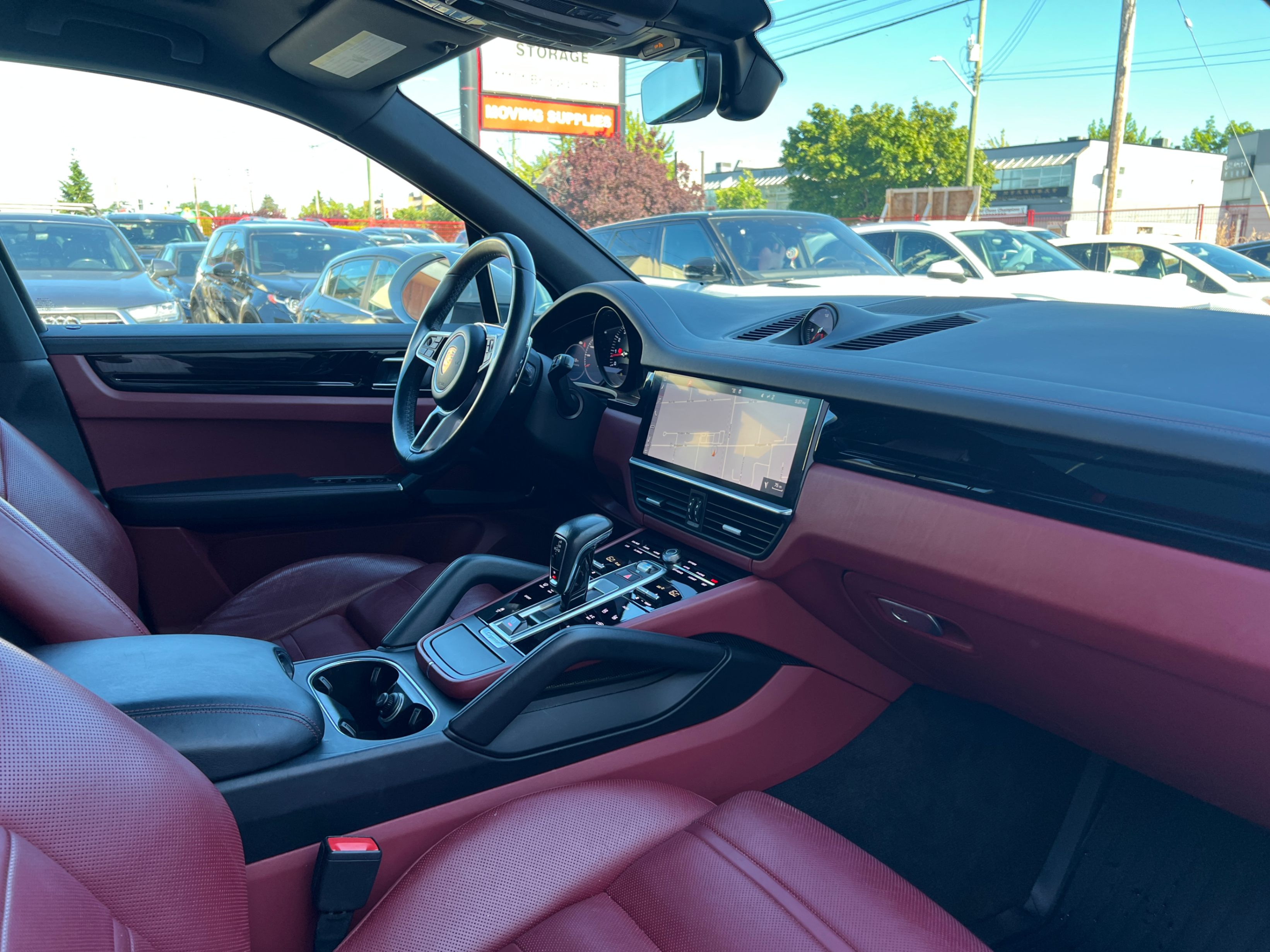 2019 Porsche Cayenne AWD. BC LOCAL VEHICLE., Vancouver, Cash