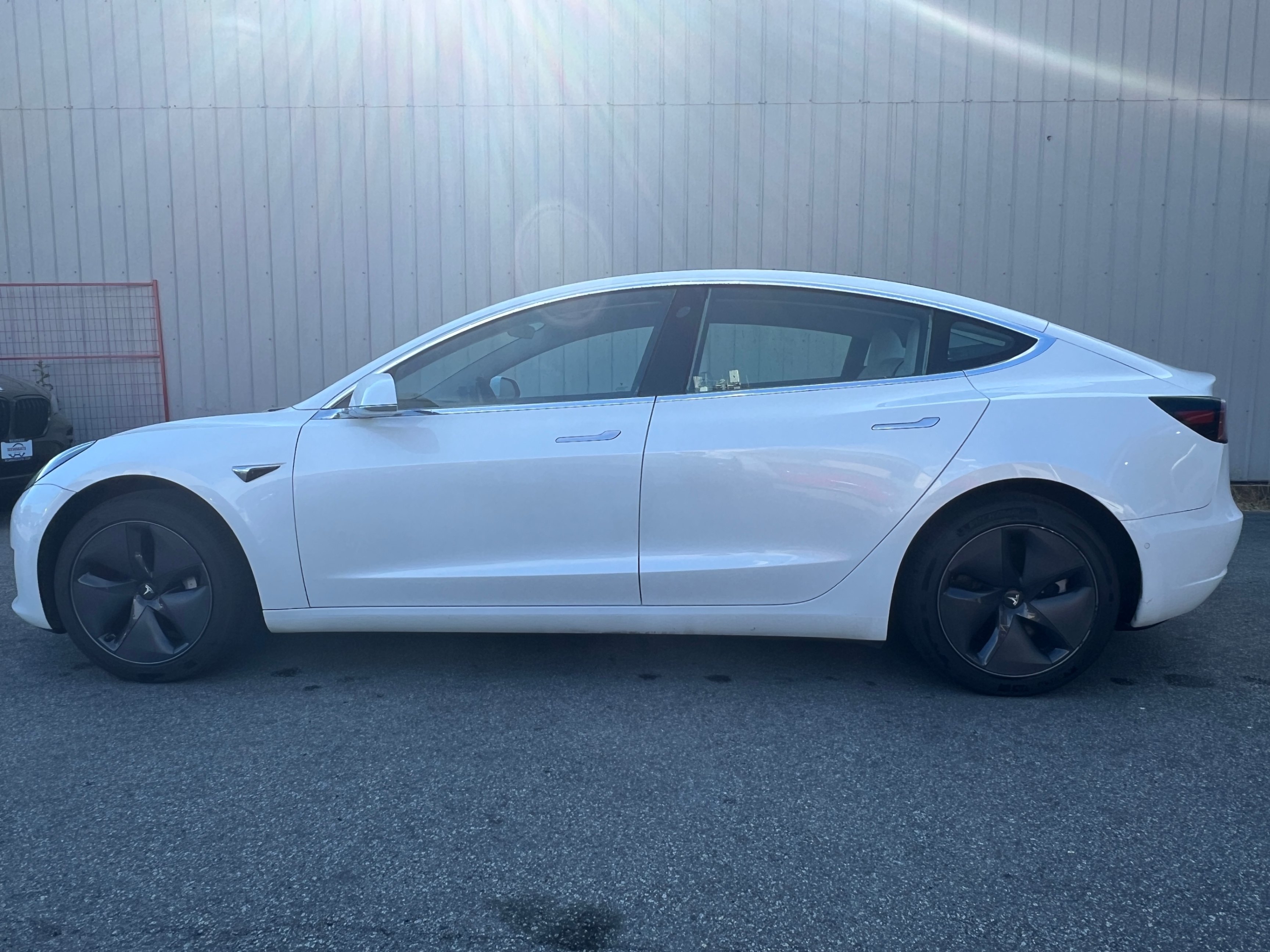 2019 Tesla Model 3 Standard Range RWD. ONE OWNER. BC LOCAL VEHICLE., Vancouver, Cash