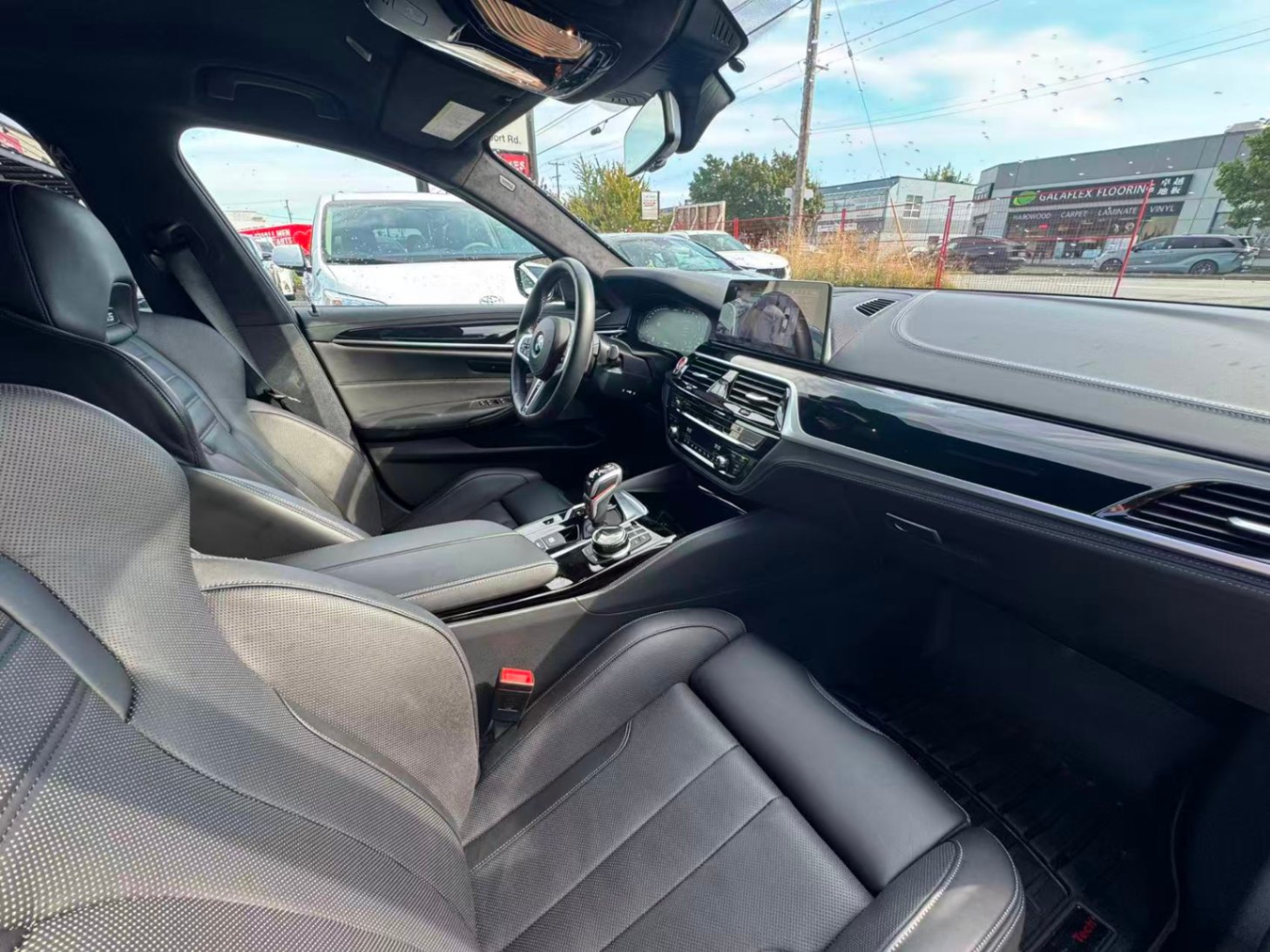 2020 BMW M5 Sedan. BC LOCAL VEHICLE. FULL SERVICED., Vancouver, Cash