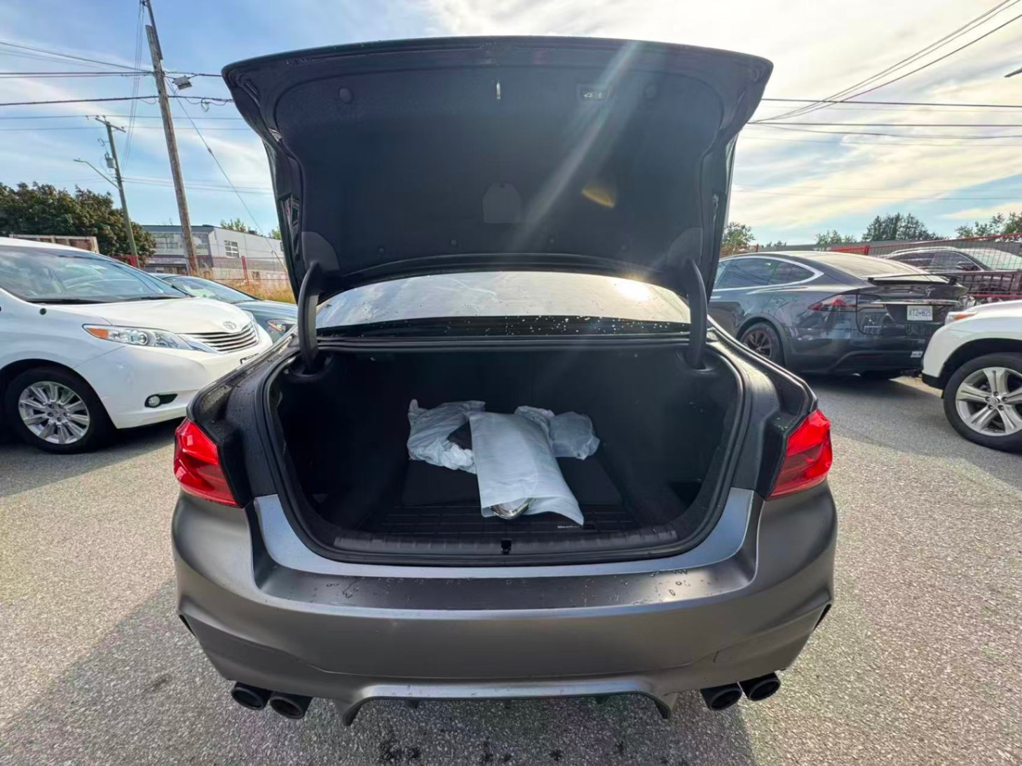 2020 BMW M5 Sedan. BC LOCAL VEHICLE. FULL SERVICED., Vancouver, Cash