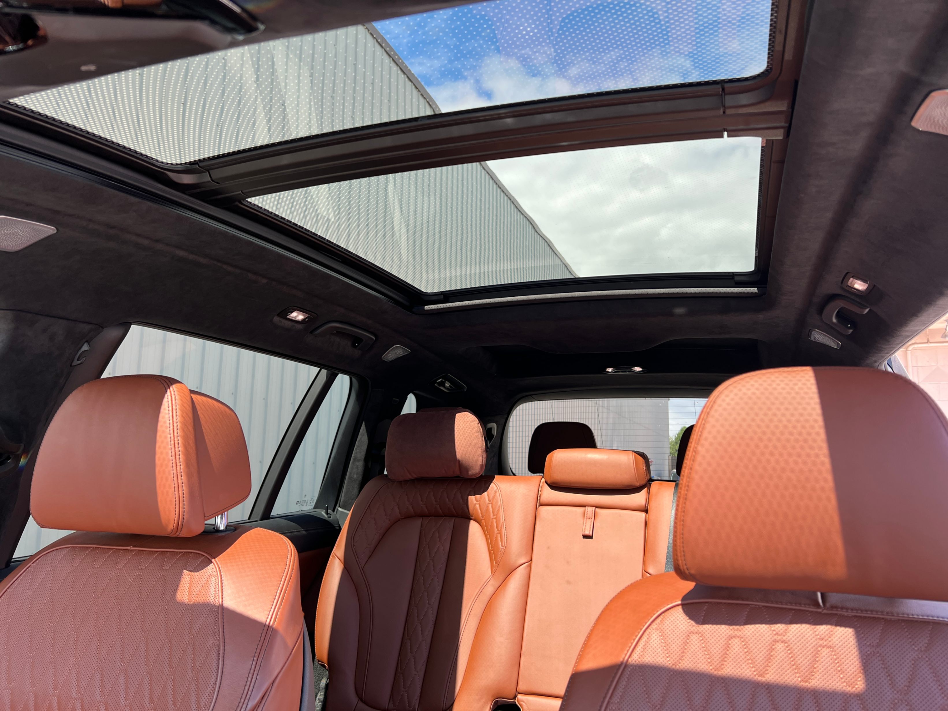 2020 BMW X7 XDrive40i. ONE OWNER. BC LOCAL VEHICLE. FULL SERVICED., 温哥华, 全款车