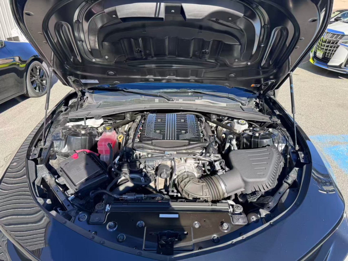 2020 Chevrolet Camaro ZL1. ONE OWNER. NO ACCIDENTS., Vancouver, Cash