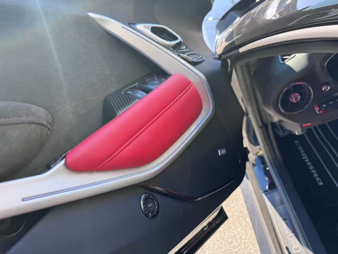 2020 Chevrolet Camaro ZL1. ONE OWNER. NO ACCIDENTS., Vancouver, Cash
