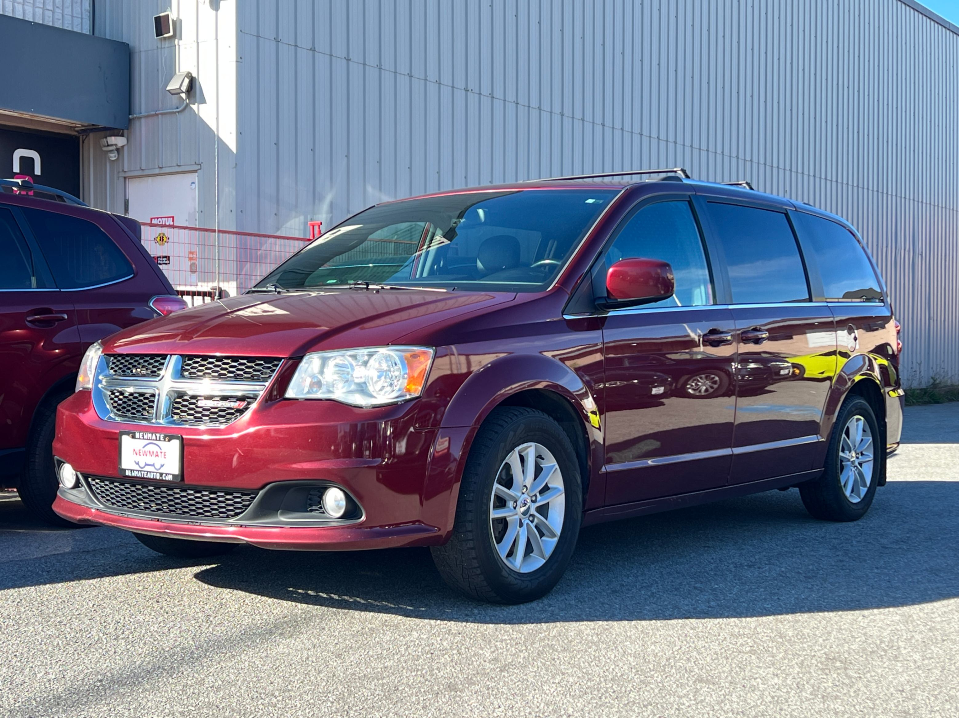 2020 Dodge Grand Caravan Premium Plus 2WD. BC LOCAL VEHICLE., Vancouver, Cash