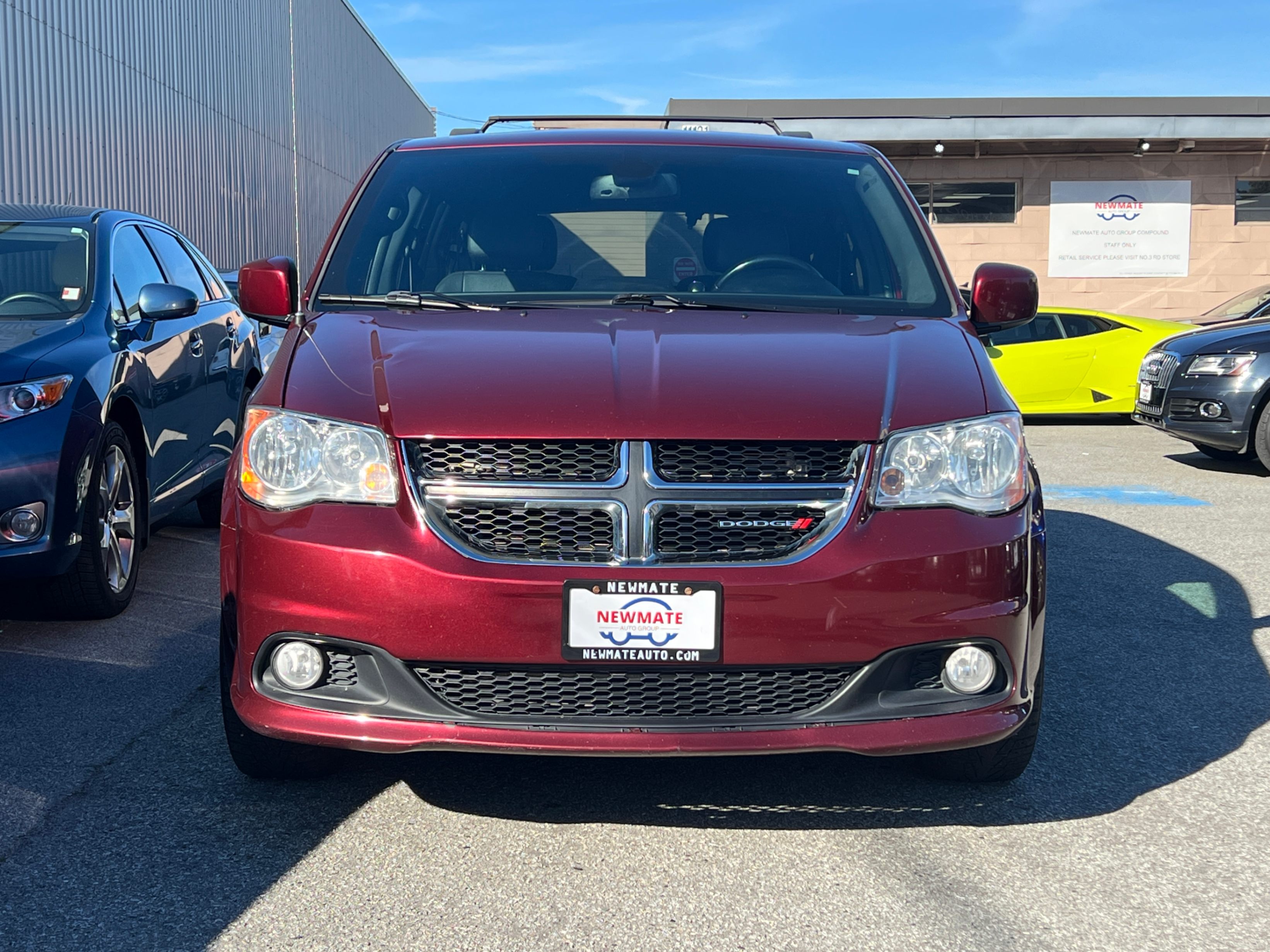 2020 Dodge Grand Caravan Premium Plus 2WD. BC LOCAL VEHICLE., Vancouver, Cash