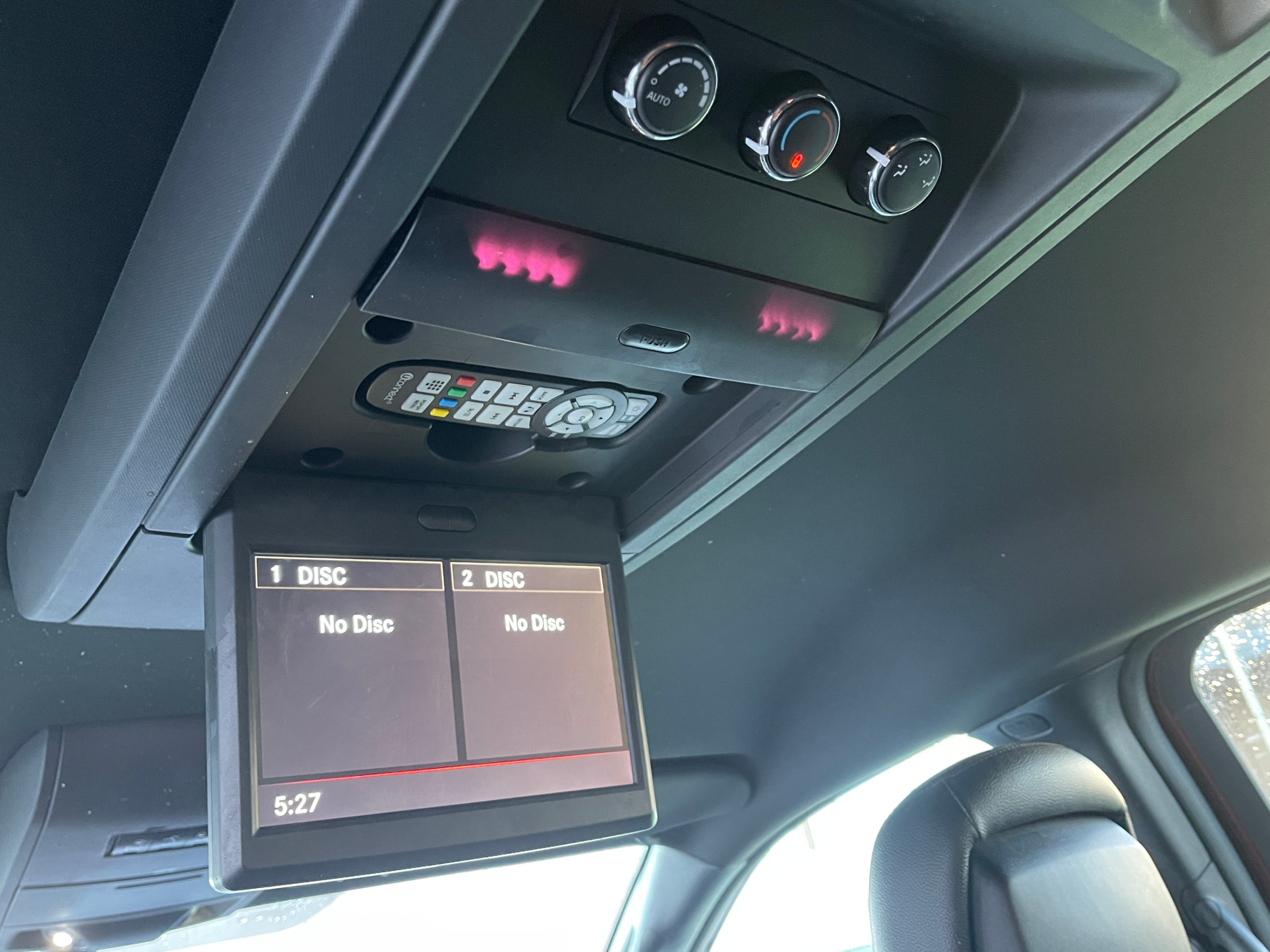 2020 Dodge Grand Caravan Premium Plus 2WD. BC LOCAL VEHICLE., Vancouver, Cash