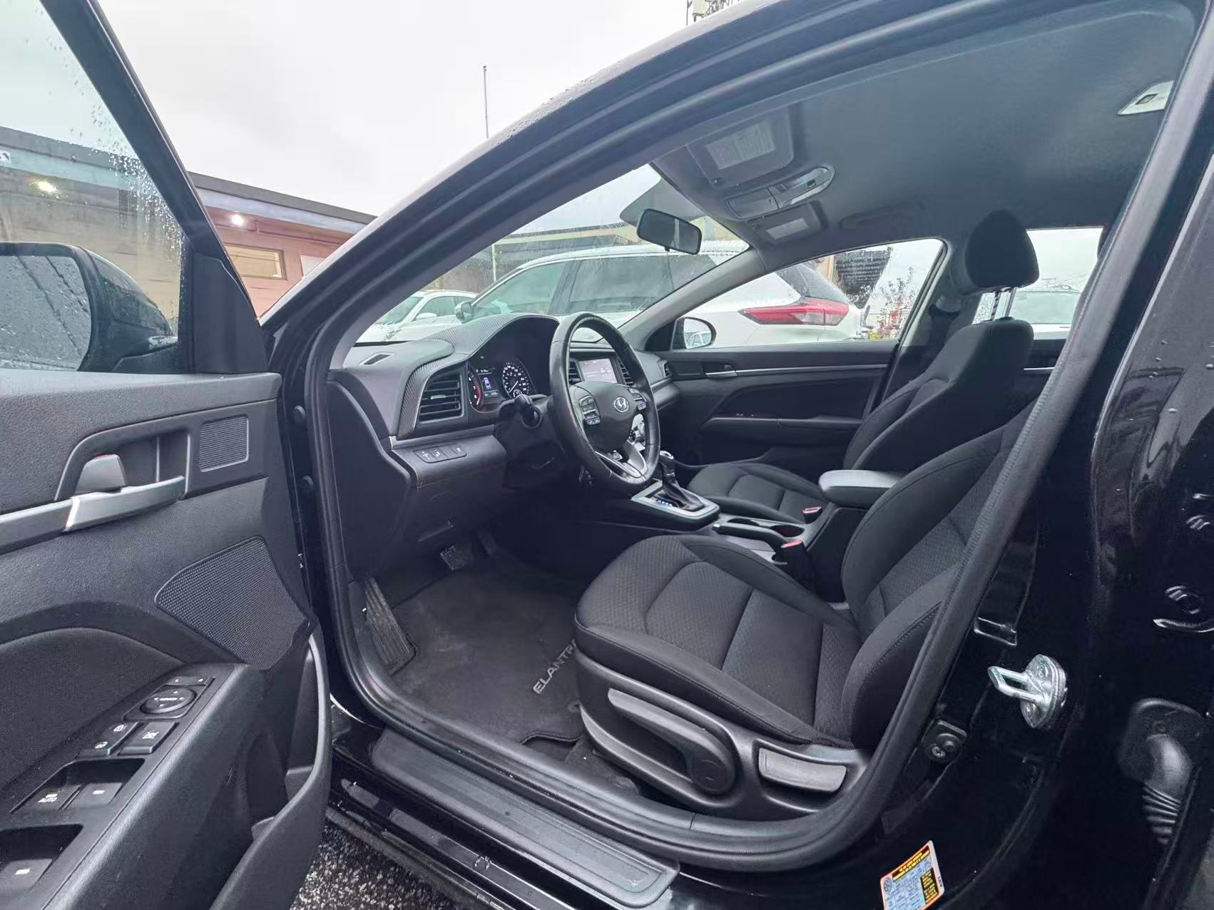 2020 Hyundai Elantra SEL IVT. BC LOCAL VEHICLE. LOW MILEAGE., 温哥华, 全款车