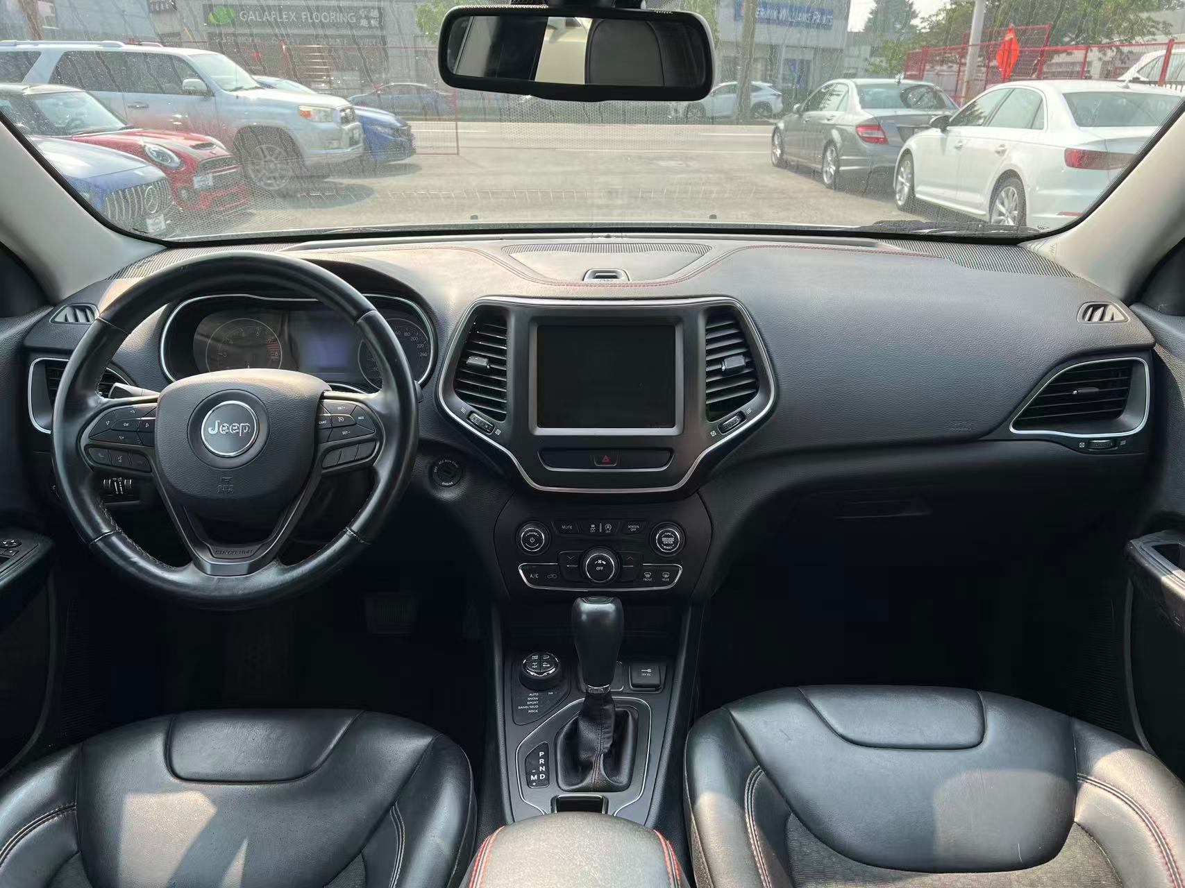 2020 Jeep Cherokee Trailhawk 4x4. BC LOCAL VEHICLE. FULL SERVICE RECORD., 温哥华, 全款车