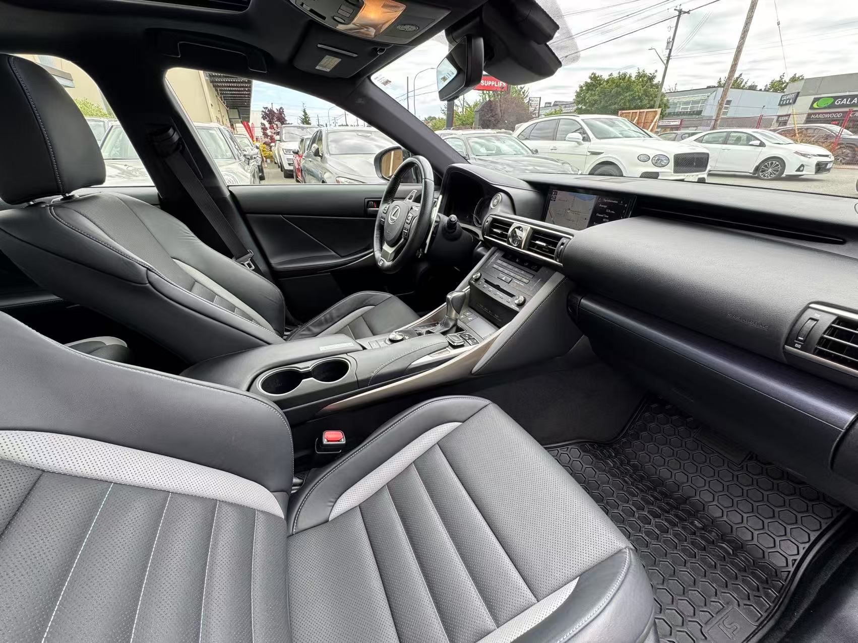 2020 Lexus IS IS 300 AWD F-SPORT 2, Vancouver, Cash