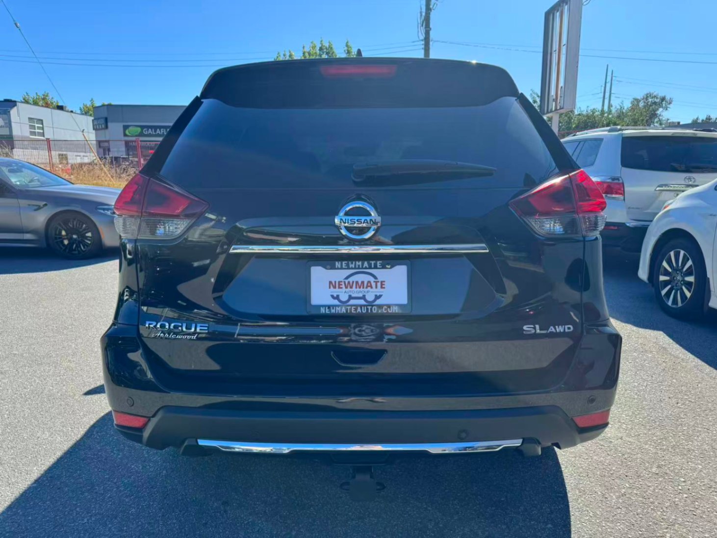 2020 Nissan Rogue AWD SL. BC LOCAL VEHICLE. FULL SERVICE RECORD., Vancouver, Cash