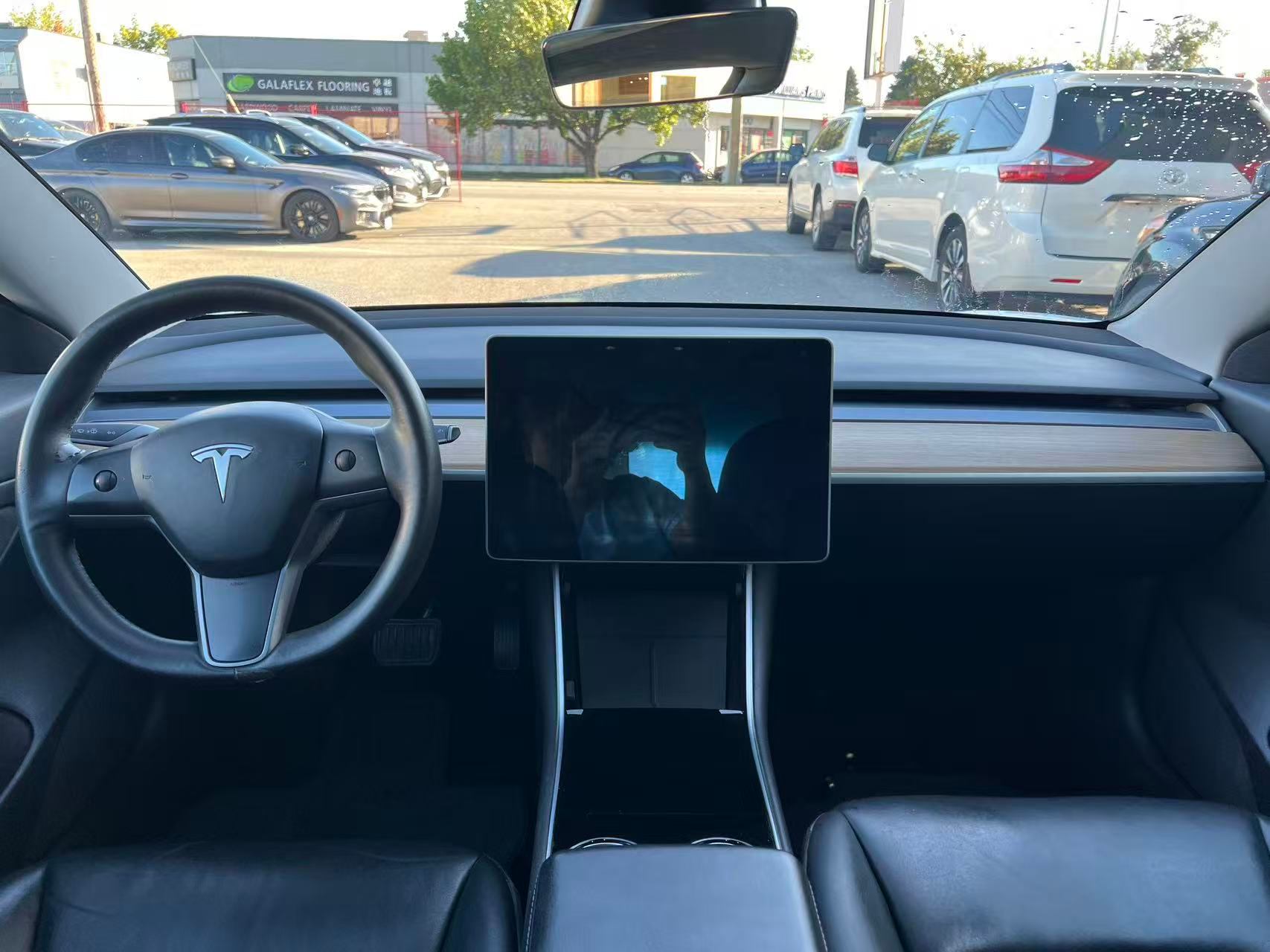 2020 Tesla Model 3 Standard Range Plus RWD, 温哥华, 全款车