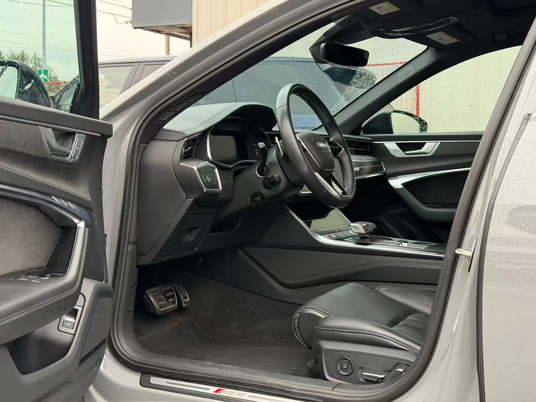 2021 Audi RS 6 Avant 4.0 TFSI quattro. NO ACCIDENT. FULL SERVICE RECORD, Vancouver, Cash