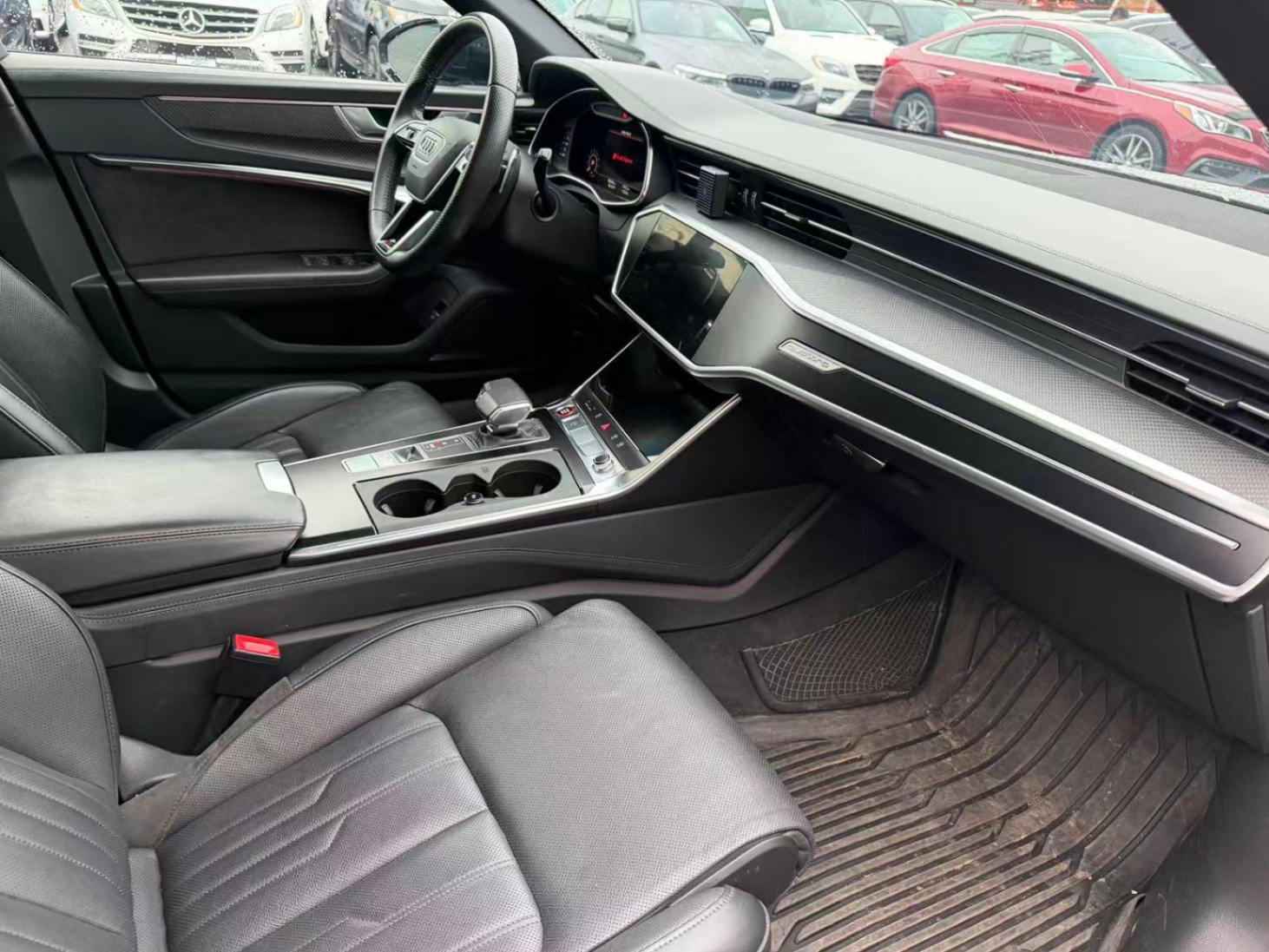 2021 Audi RS 6 Avant 4.0 TFSI quattro. NO ACCIDENT. FULL SERVICE RECORD, Vancouver, Cash