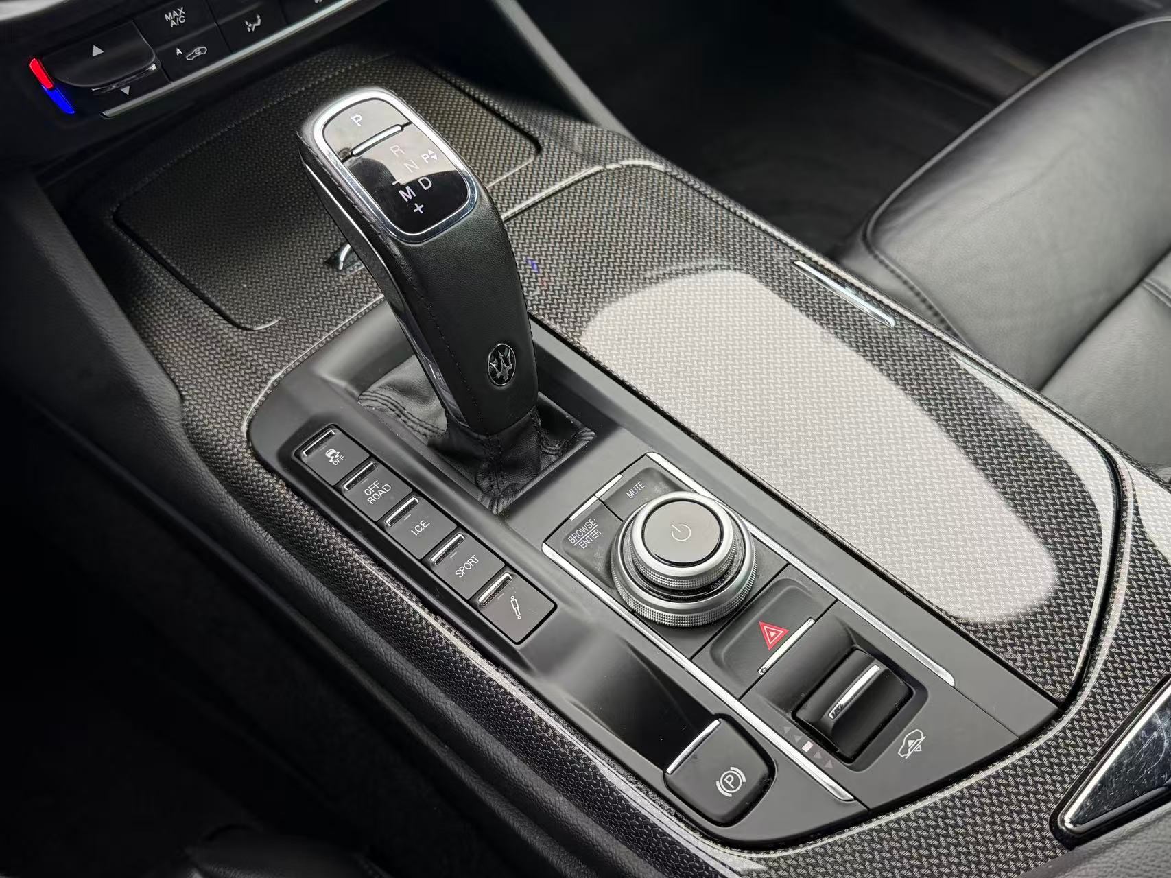 2021 Maserati Levante GranSport. LOCAL BC VEHICLE. ONE OWNER. LOW ON MILEAGE., 温哥华, 全款车