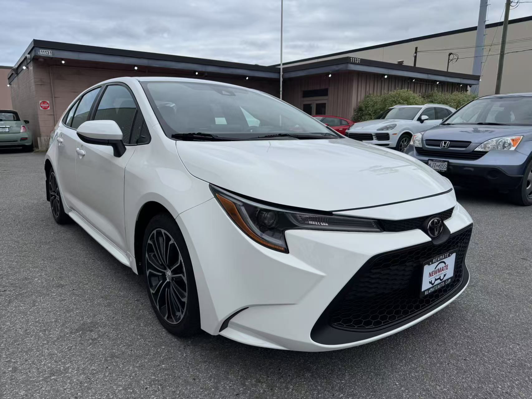 2021 Toyota Corolla LE. BC LOCAL VEHICLE., Vancouver, Cash