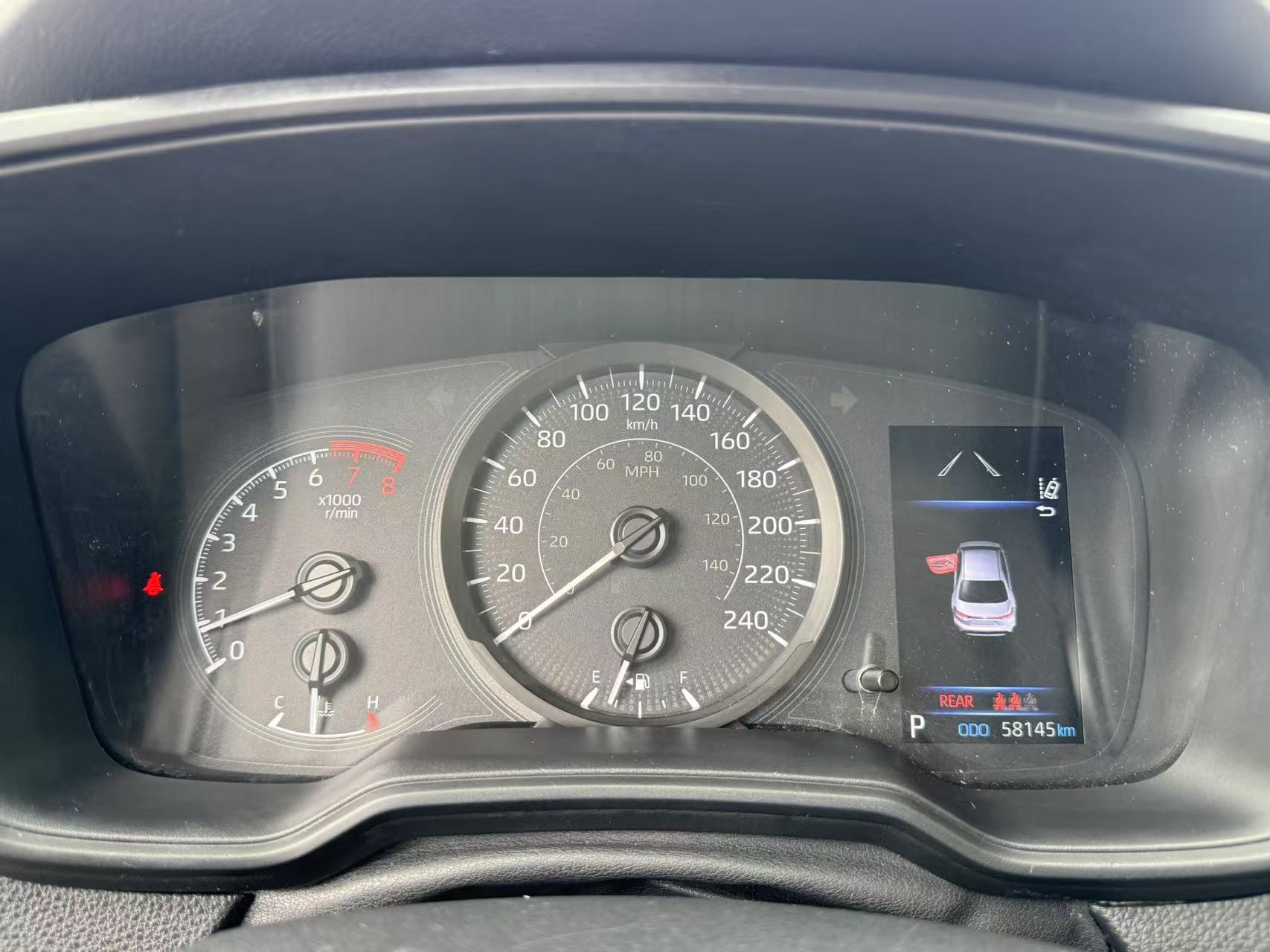 2021 Toyota Corolla LE. BC LOCAL VEHICLE., Vancouver, Cash