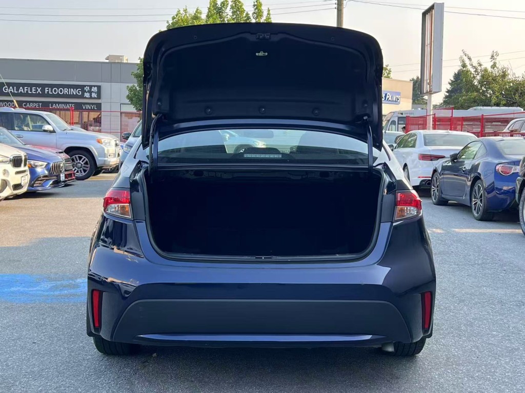 2021 Toyota Corolla LE Upgrade, Vancouver, Cash