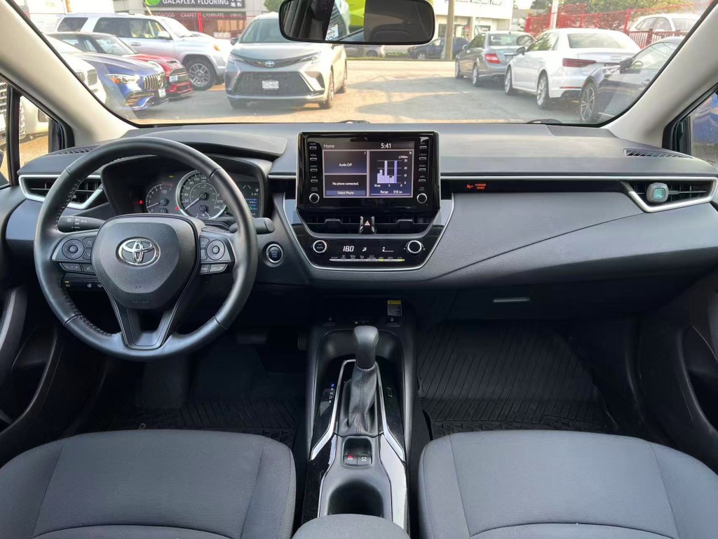2021 Toyota Corolla LE Upgrade, Vancouver, Cash