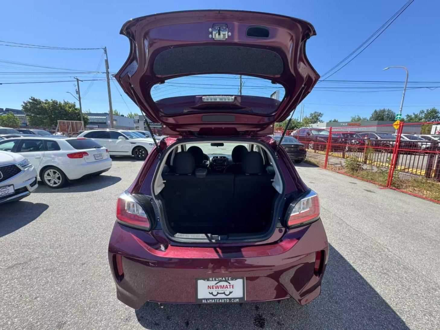 2022 Mitsubishi Mirage ES. BC LOCAL VEHICLE., Vancouver, Cash